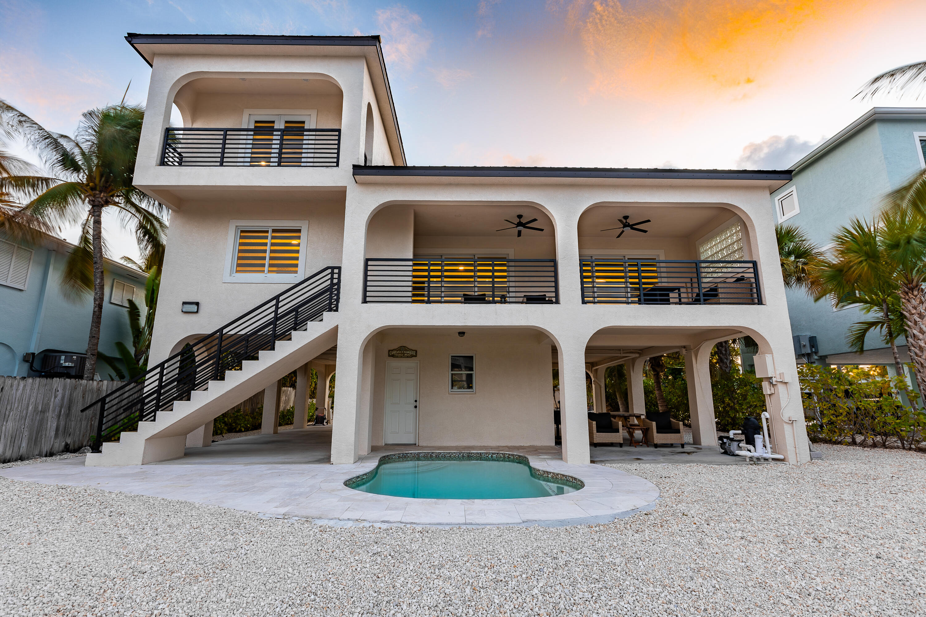 937 Gulf Drive
