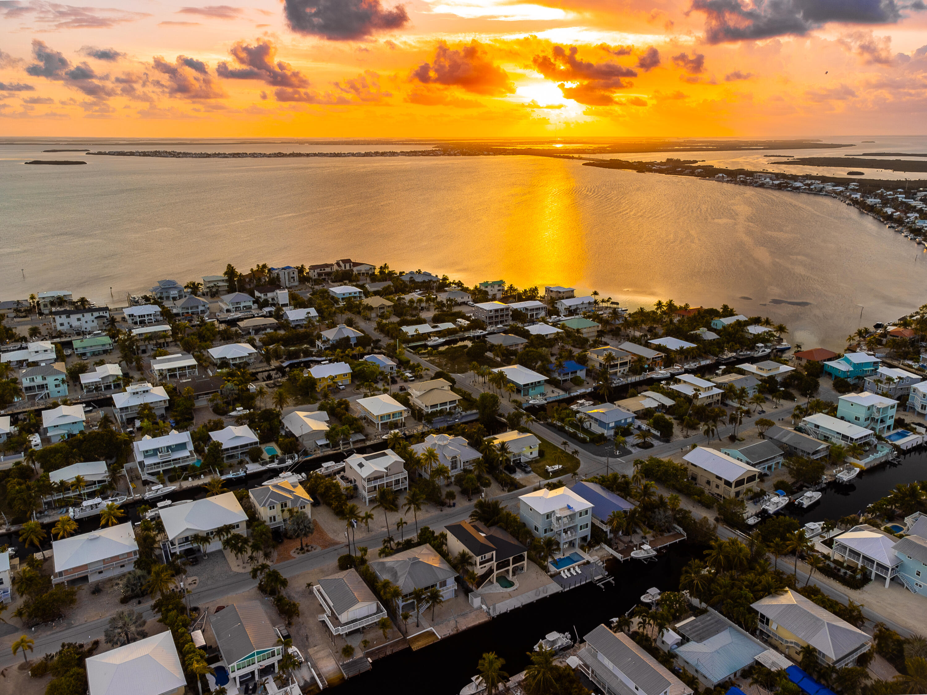 937 Gulf Drive