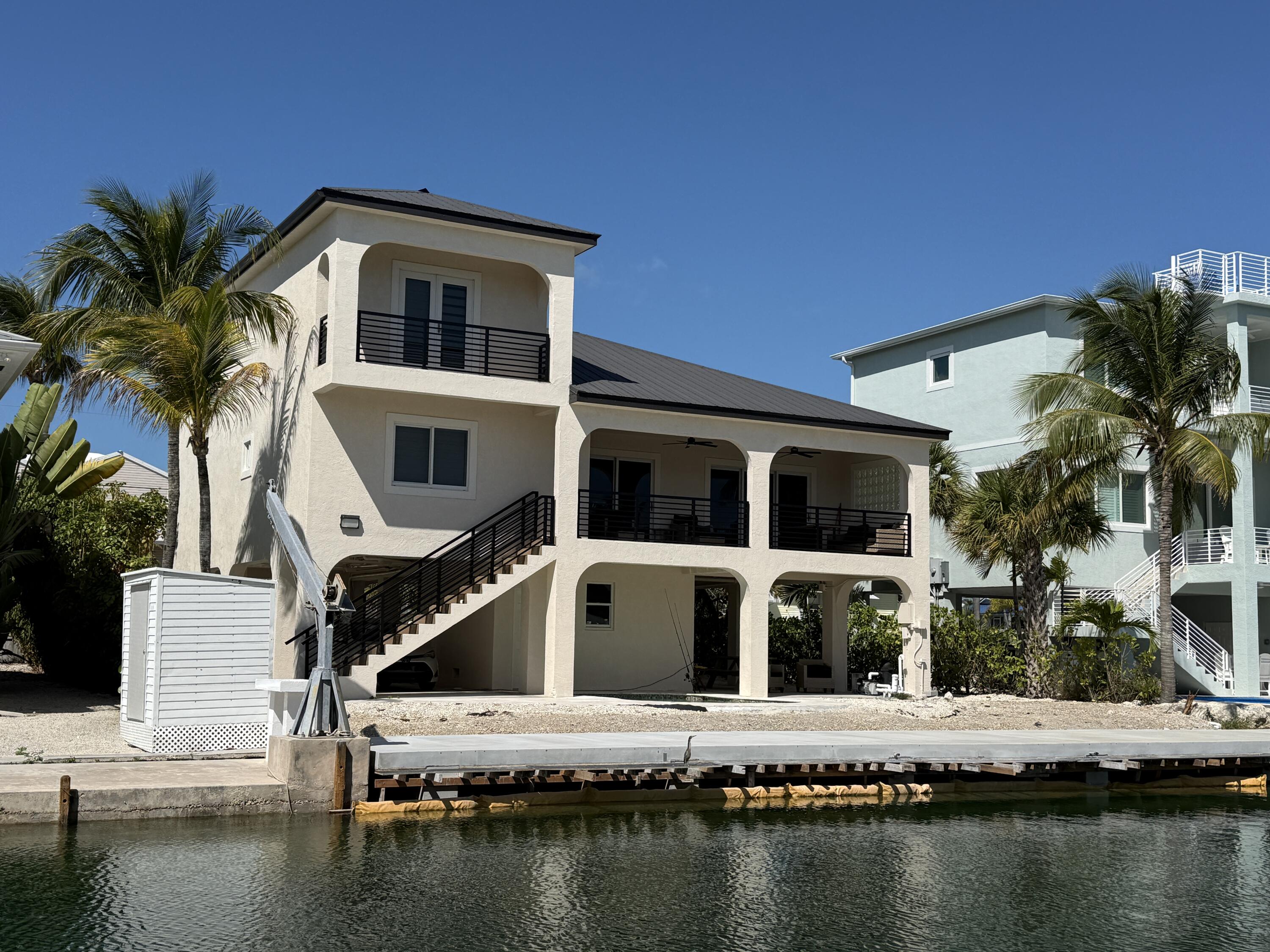 937 Gulf Drive