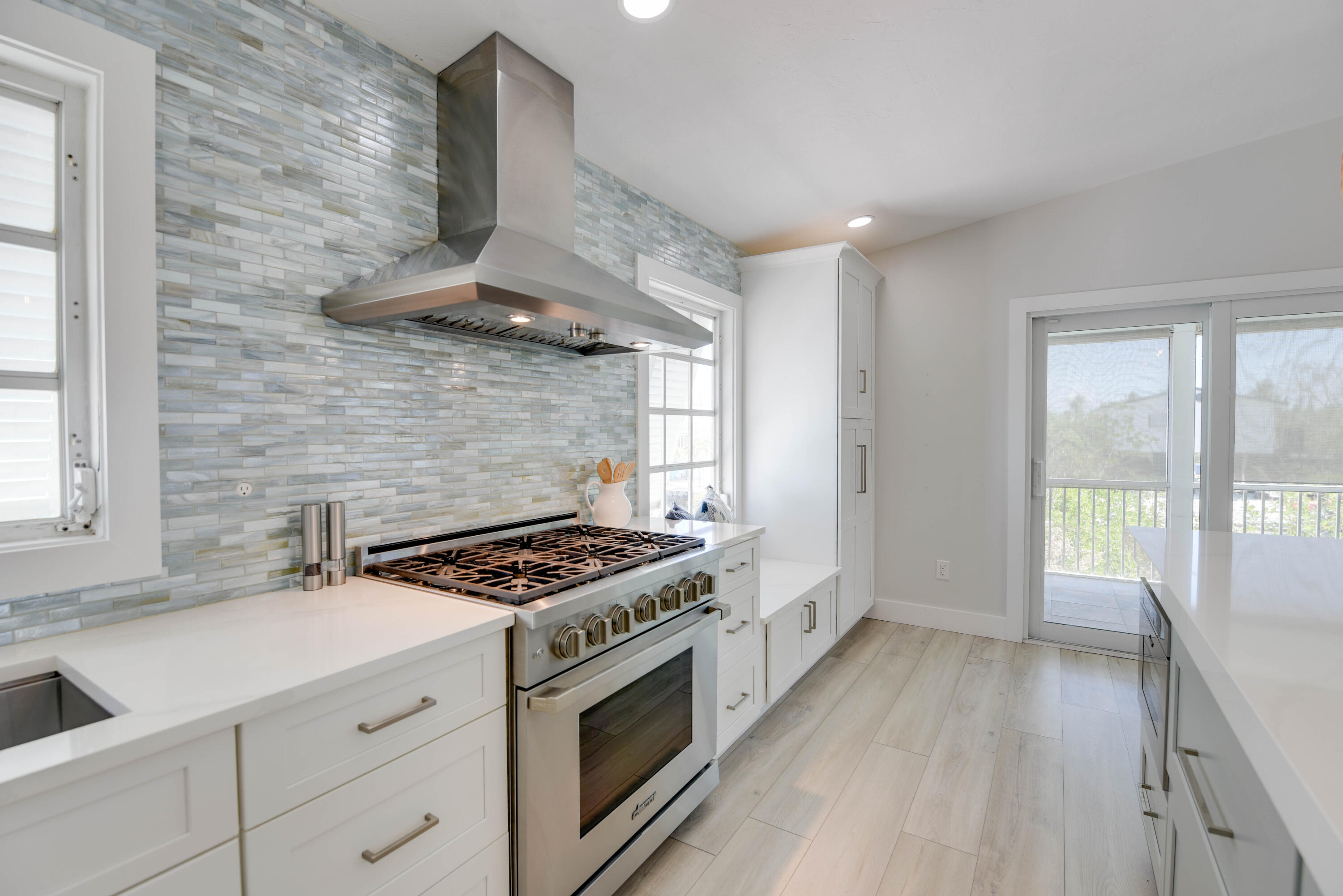 75 Lobstertail Road