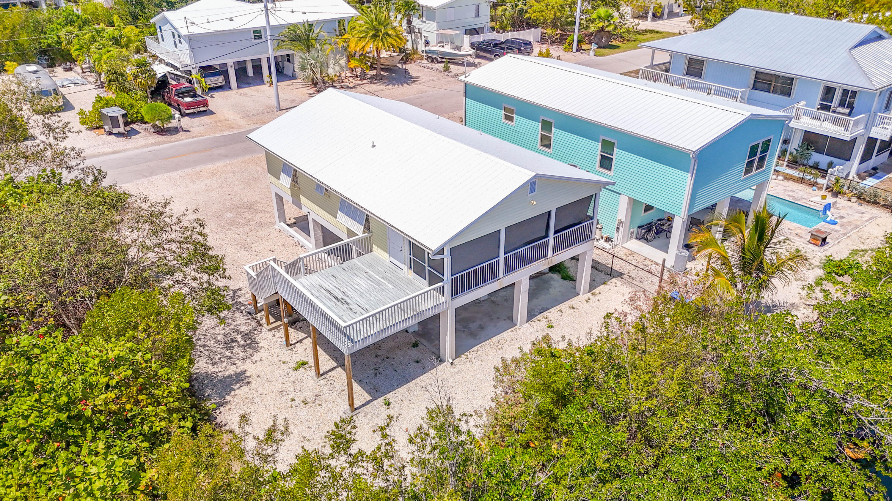 75 Lobstertail Road