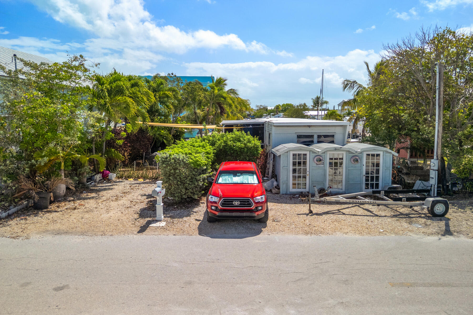 3 Riviera Drive