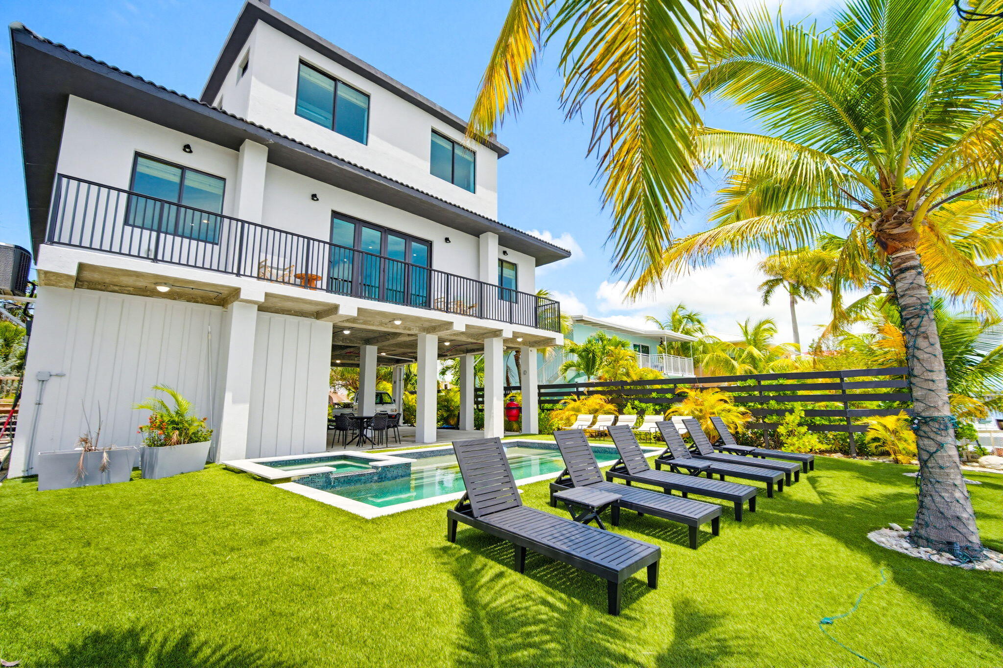 270 E Caribbean Drive