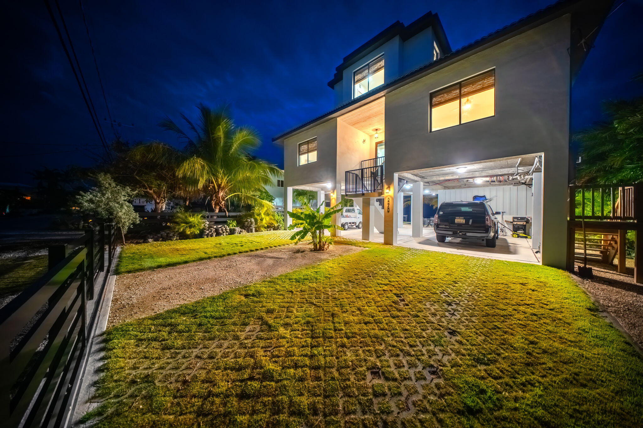 270 E Caribbean Drive