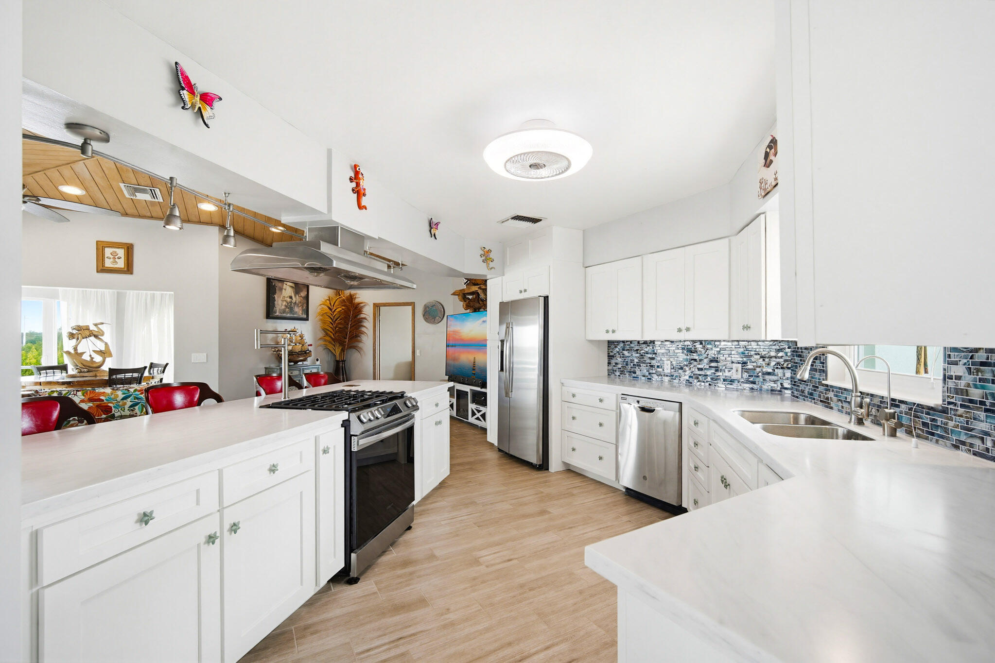 30463 Hawk Lane