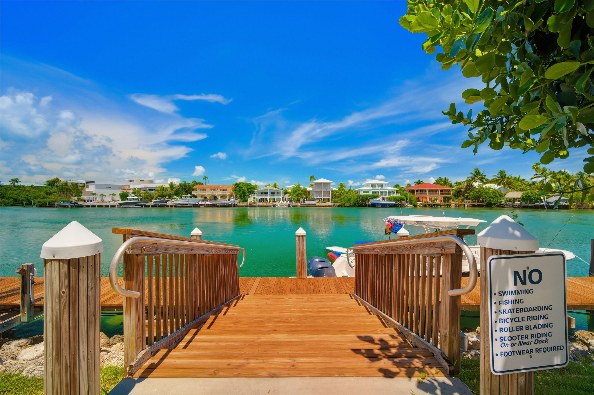 7044 Harbor Village Drive