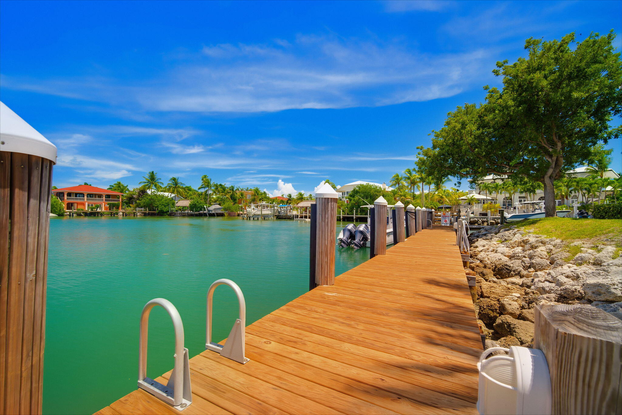 7044 Harbor Village Drive