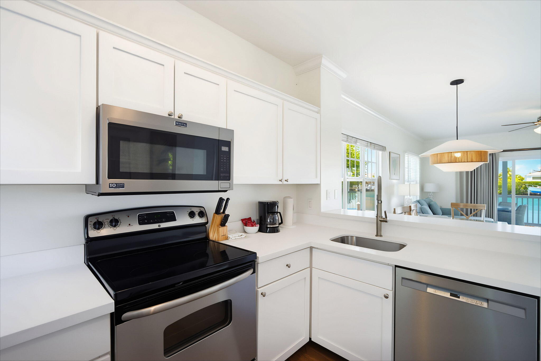 7044 Harbor Village Drive