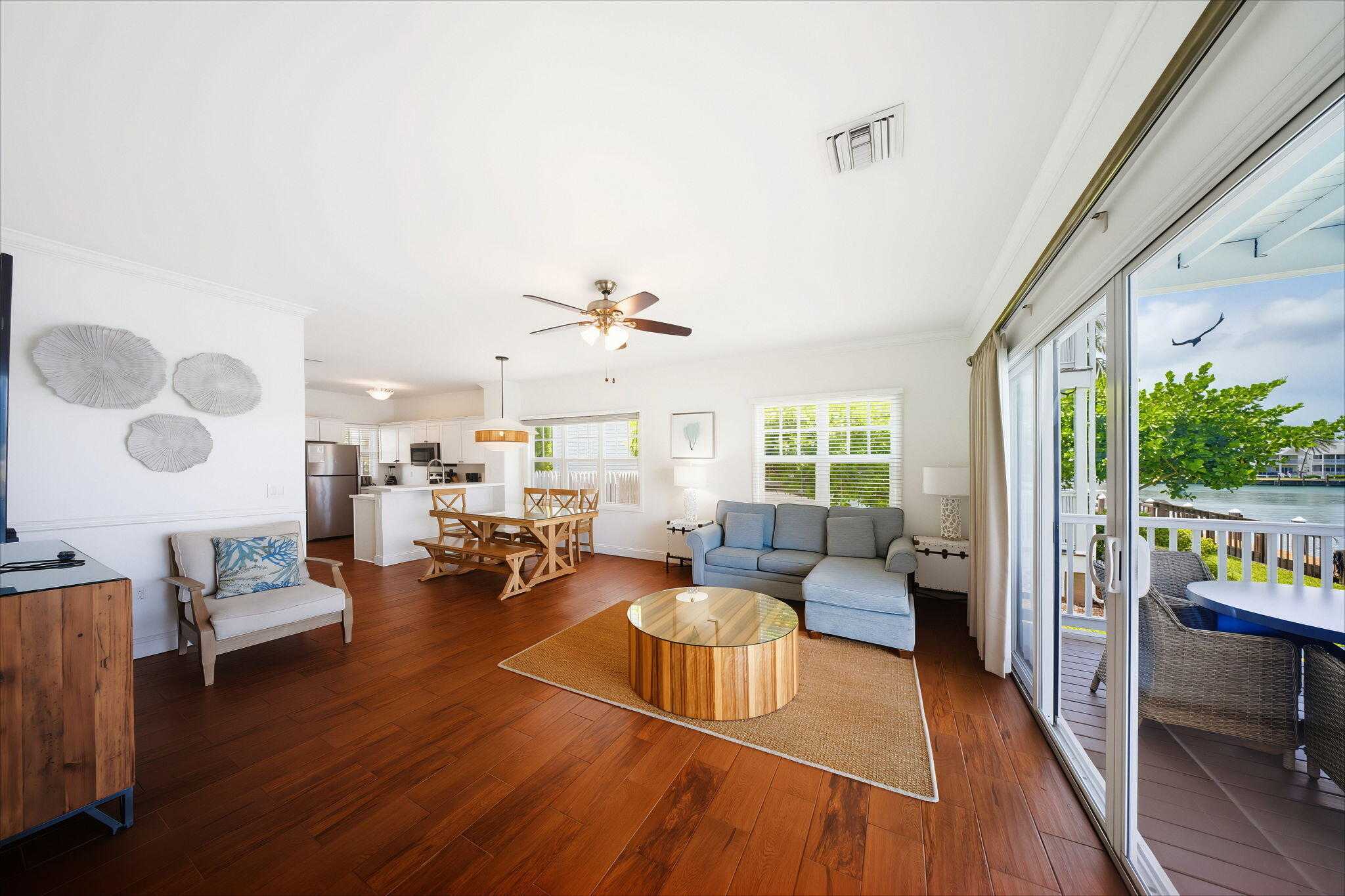 7044 Harbor Village Drive