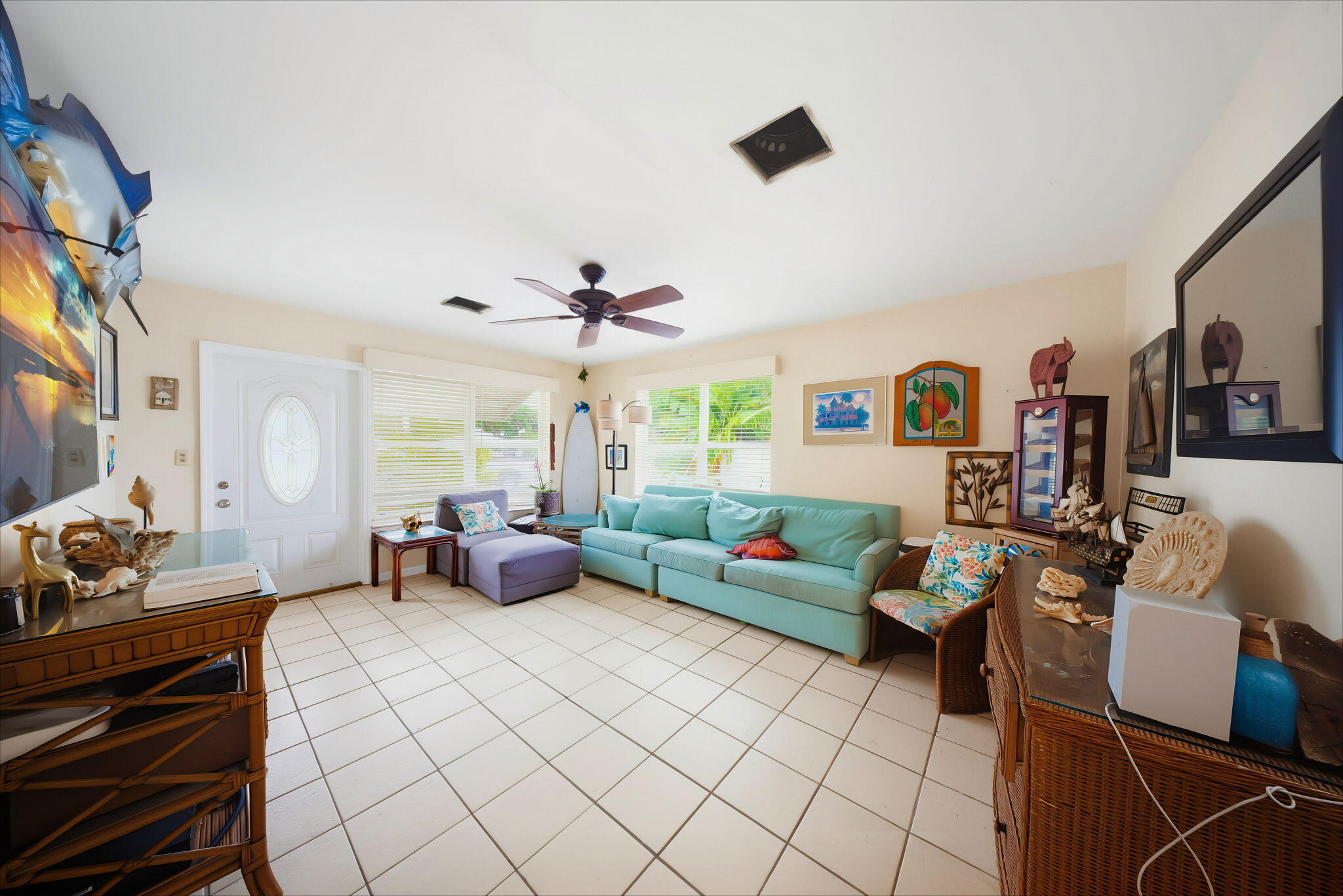 27 N Lake Drive