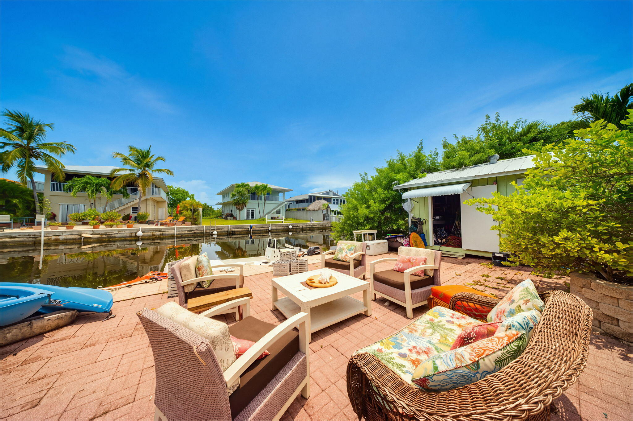 27 N Lake Drive