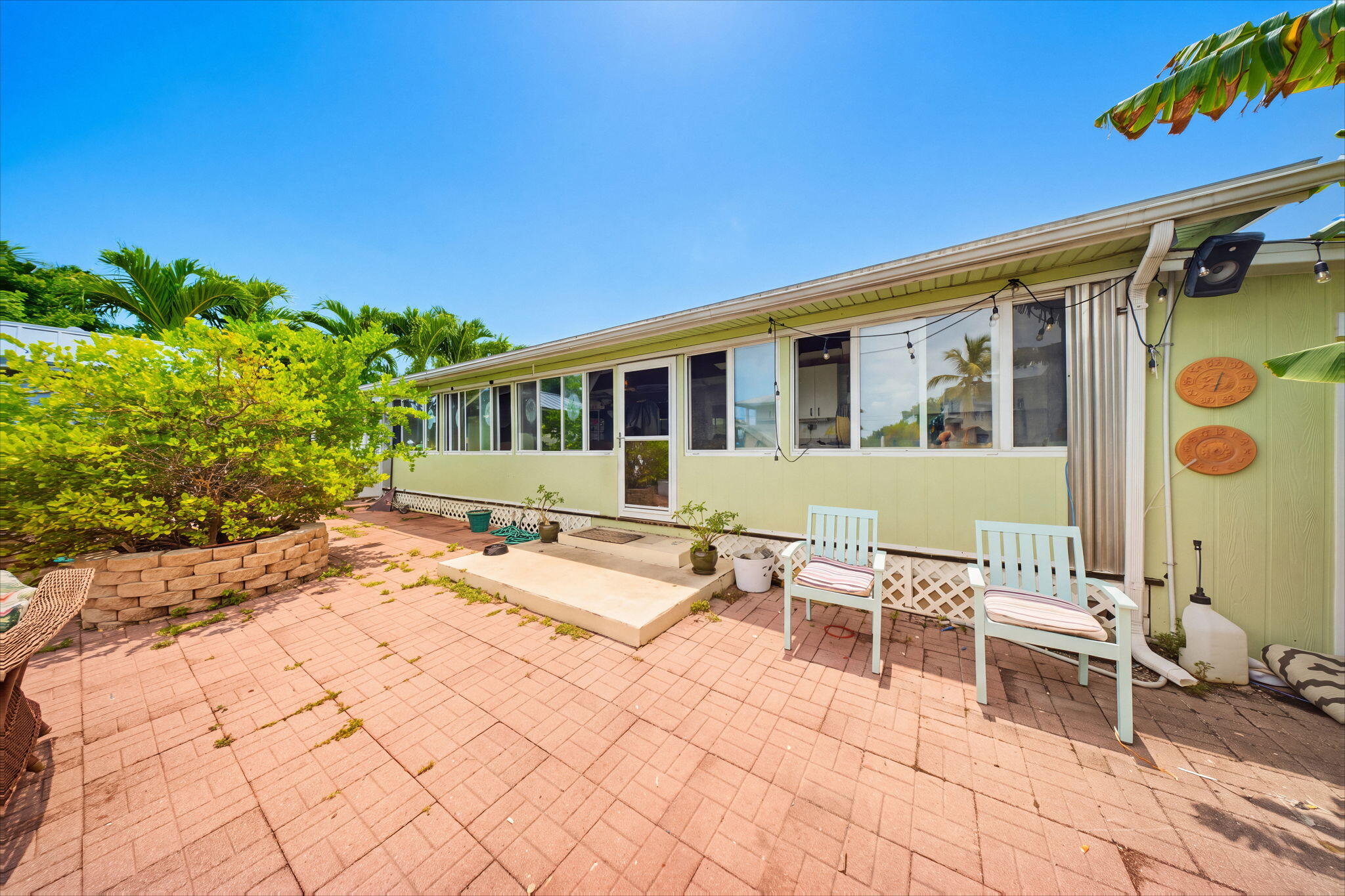 27 N Lake Drive