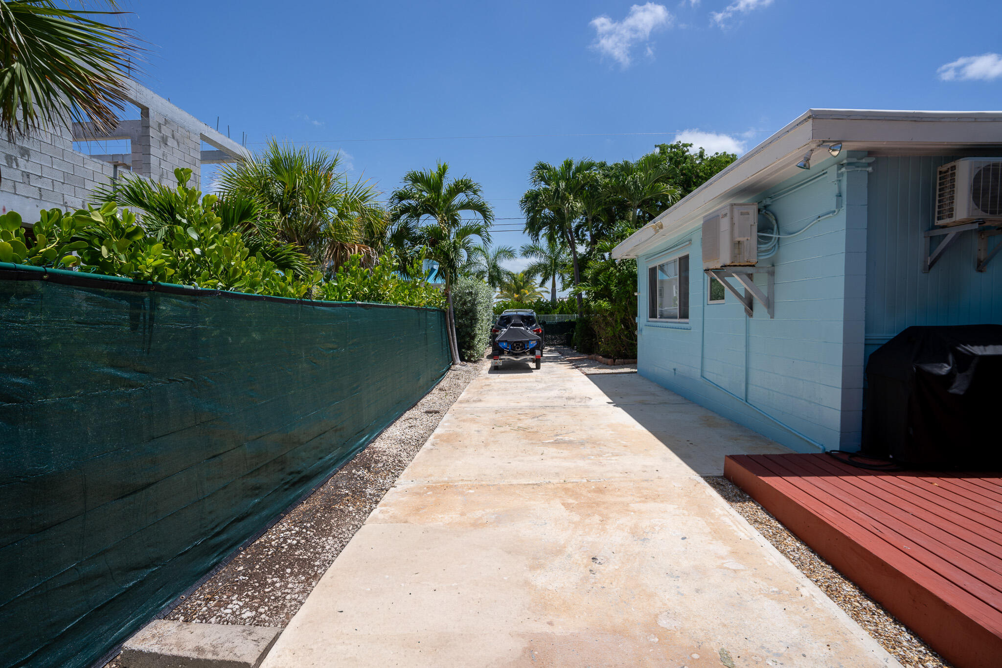 12 Bay Drive