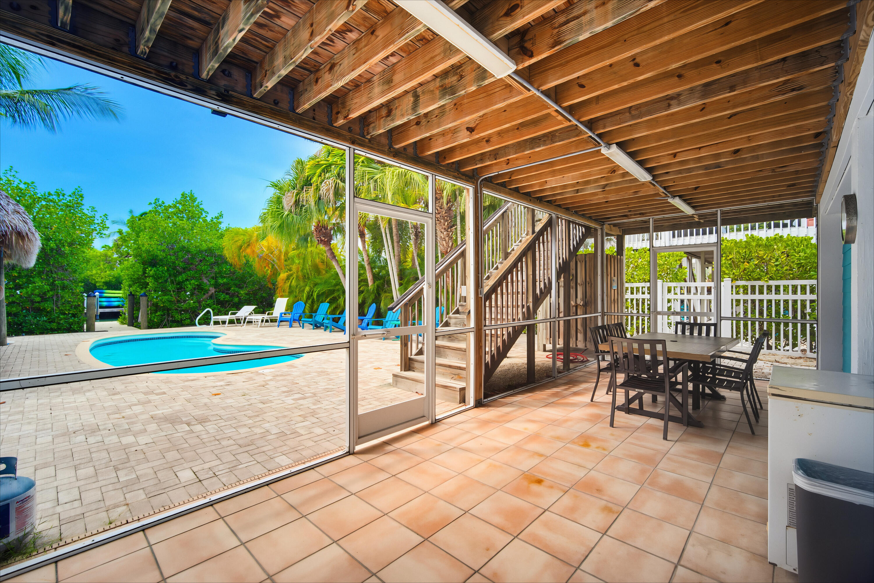 499 Sombrero Beach Road