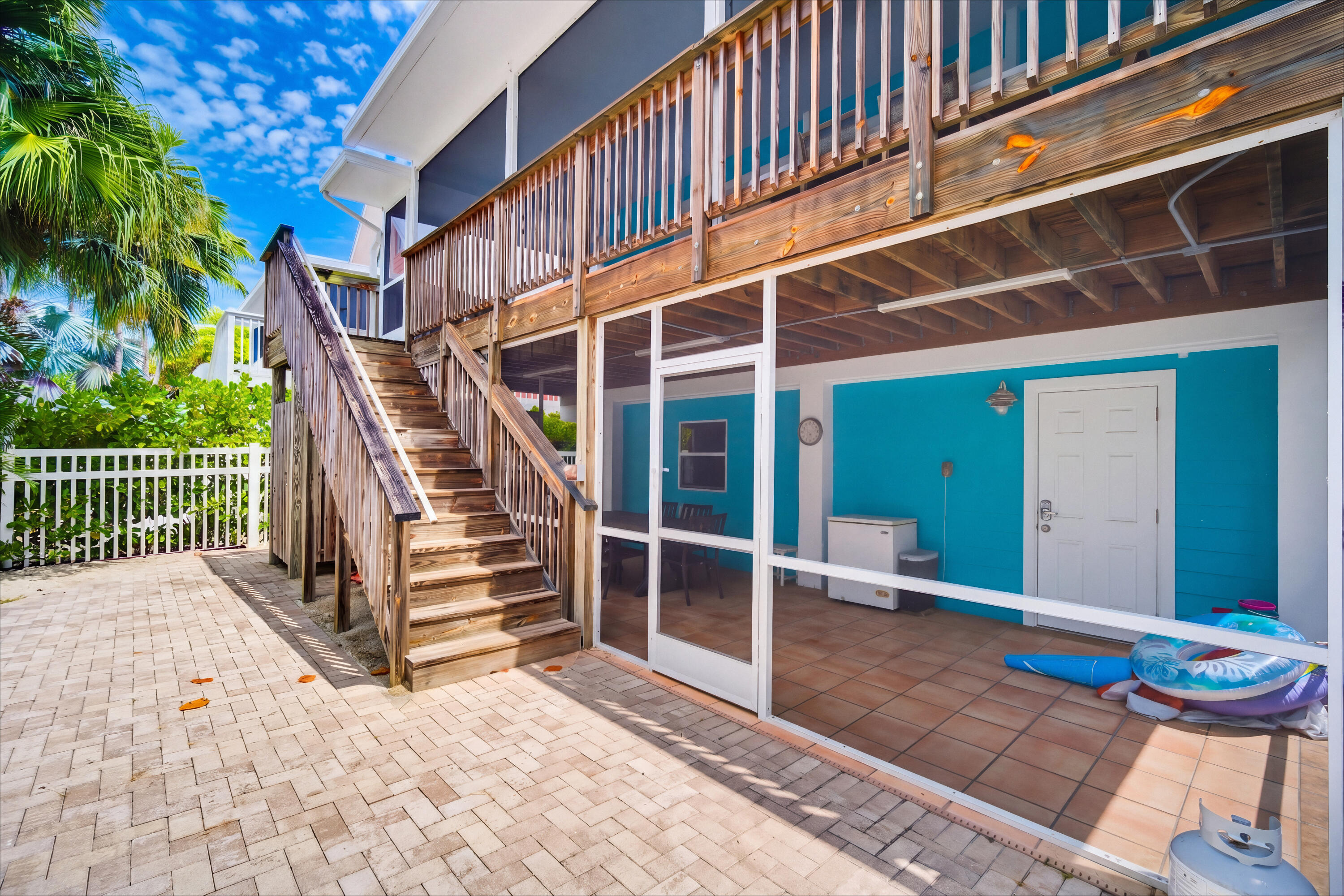499 Sombrero Beach Road