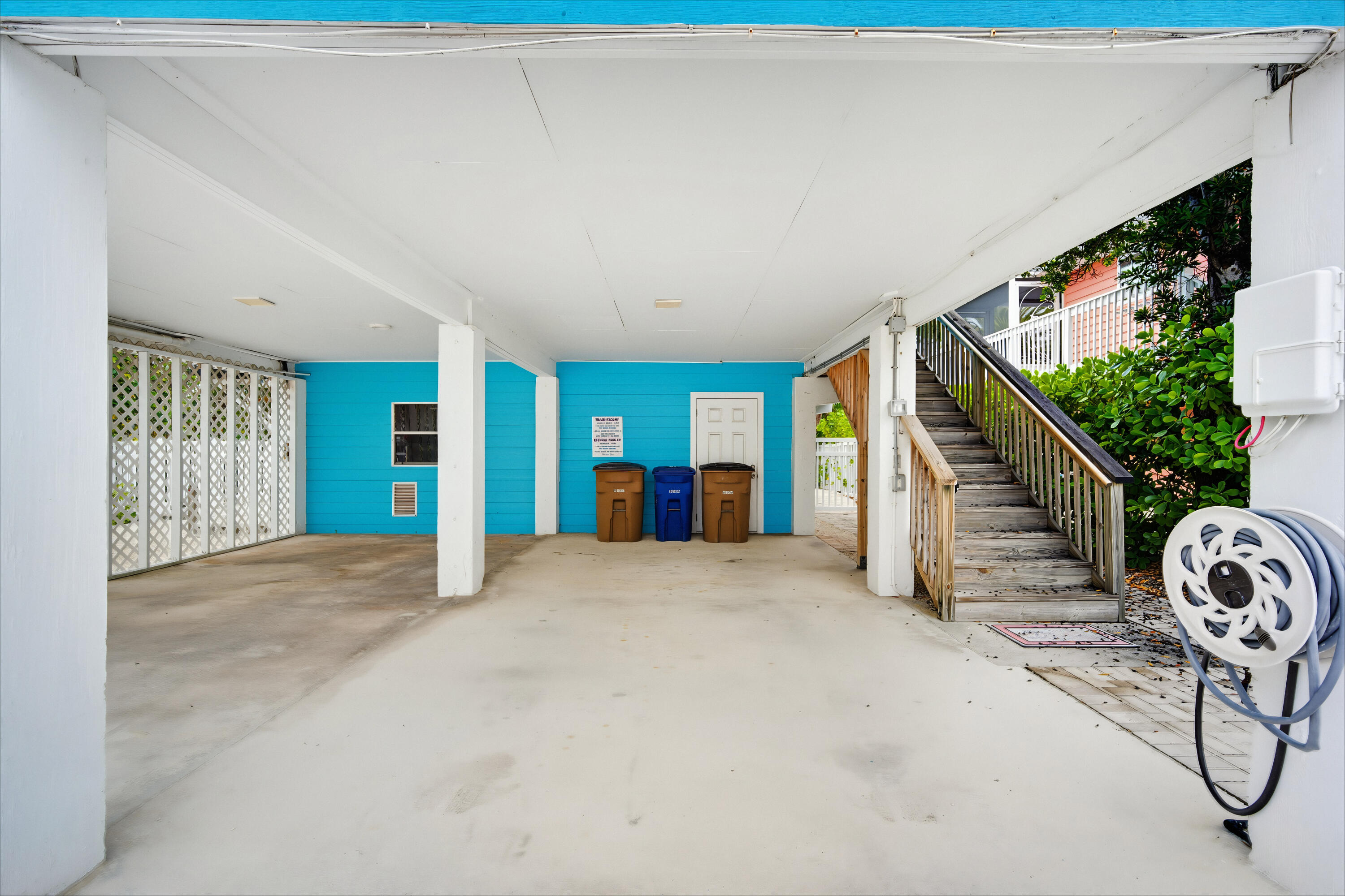 499 Sombrero Beach Road