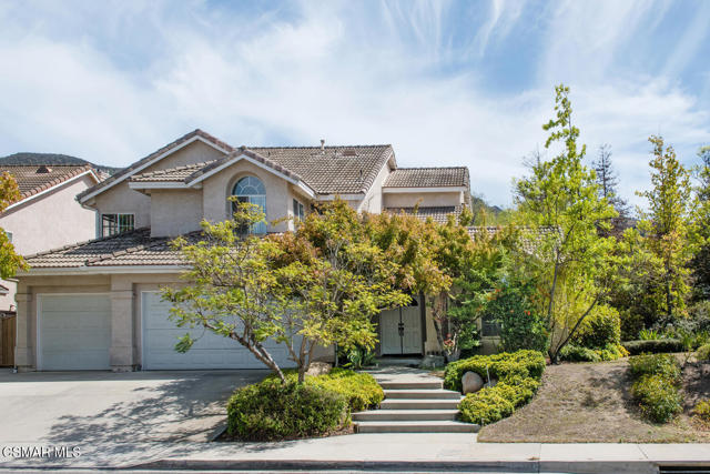 2219 Mapleleaf AVE