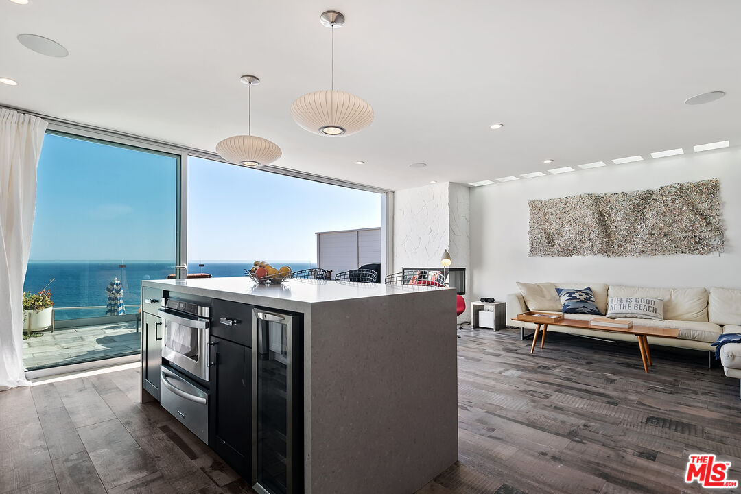 27400 Pacific Coast Hwy Unit: 108