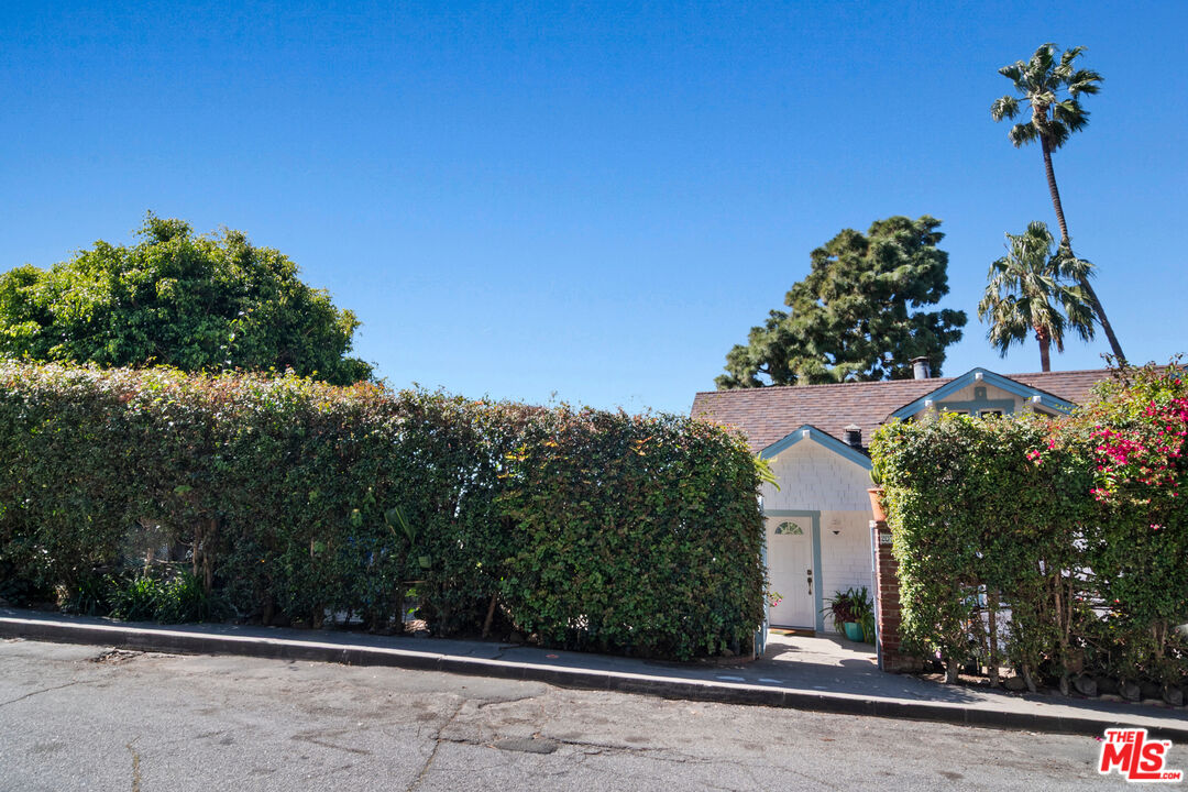 207 Ocean Ave