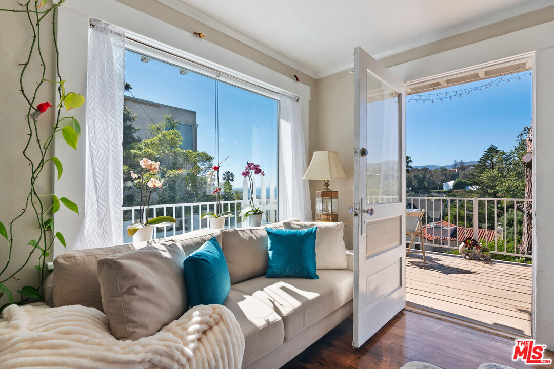 207 Ocean Ave