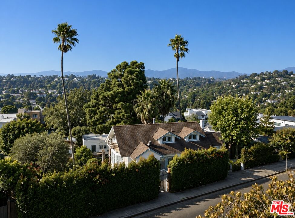207 Ocean Ave