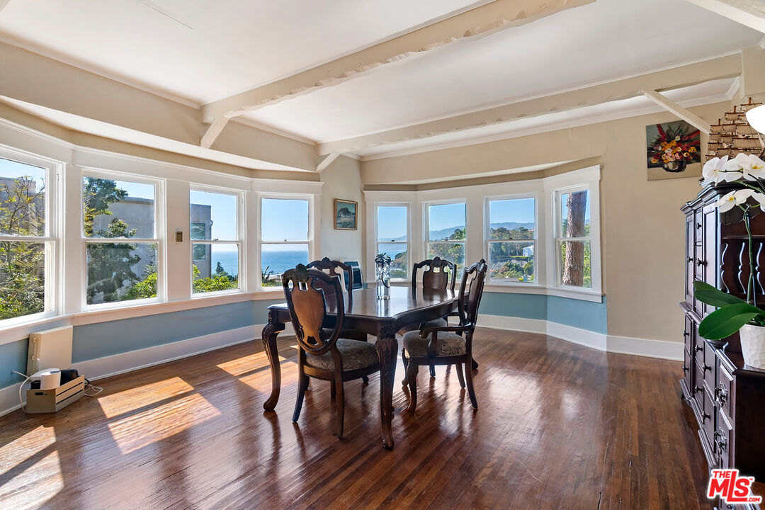 207 Ocean Ave