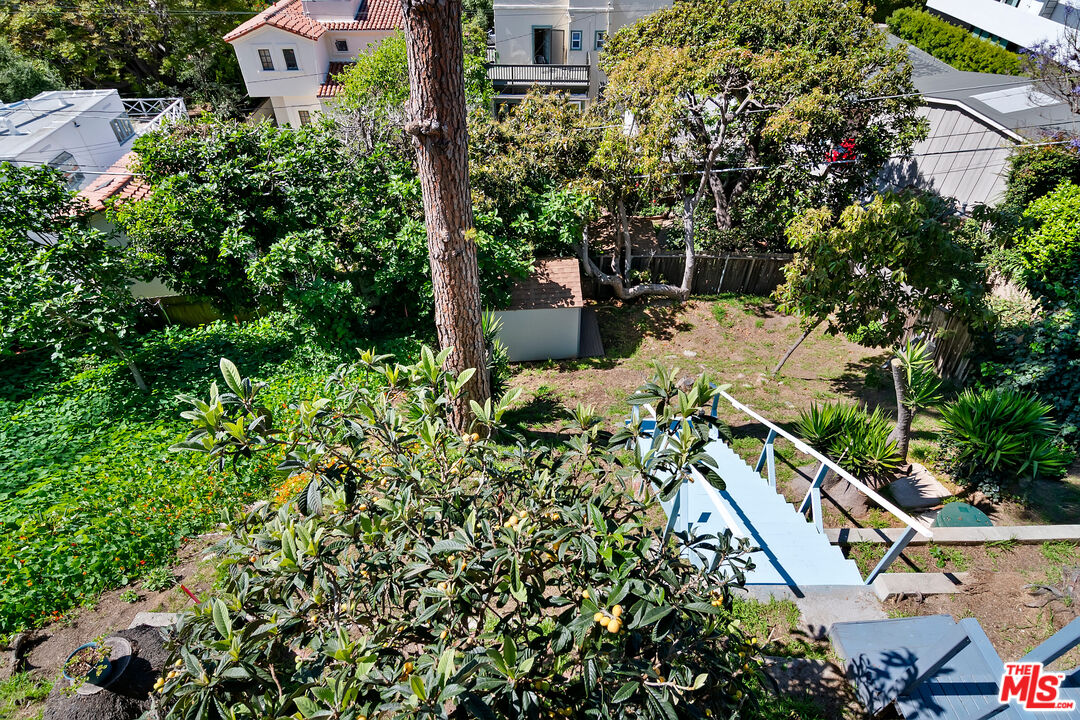 207 Ocean Ave