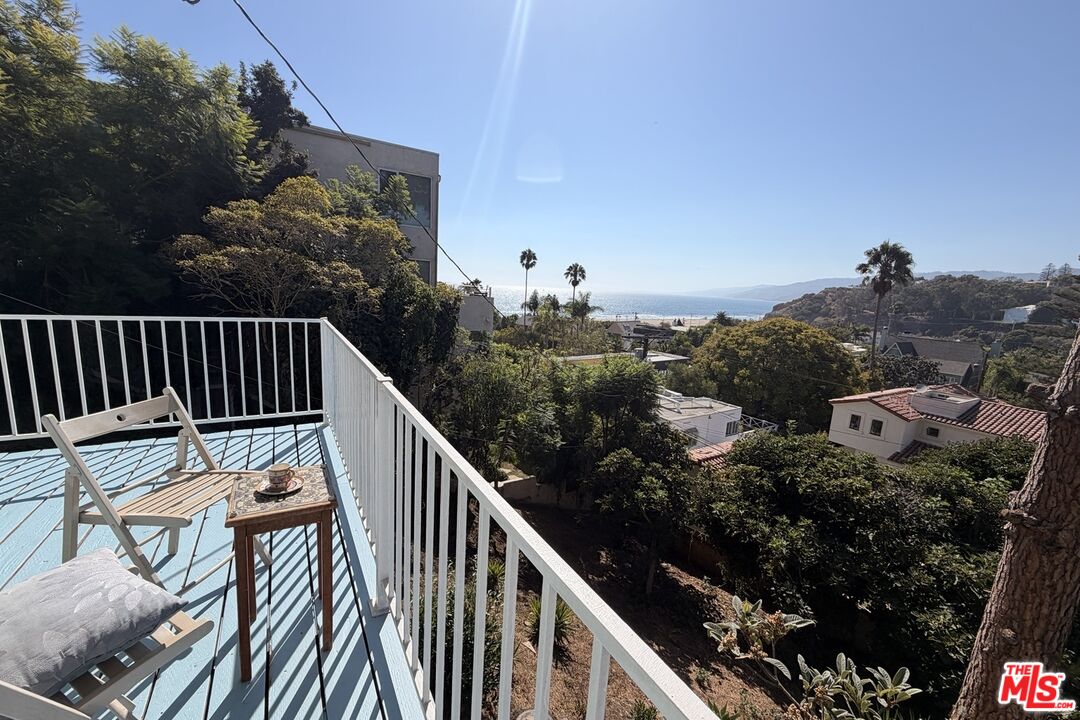207 Ocean Ave
