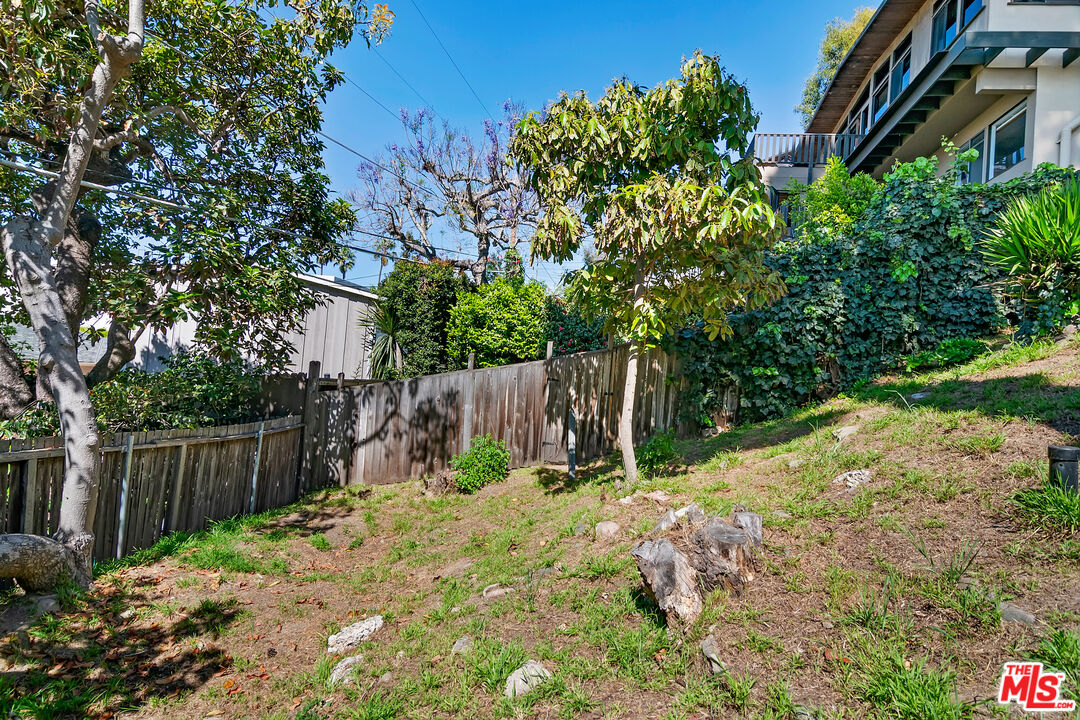 207 Ocean Ave