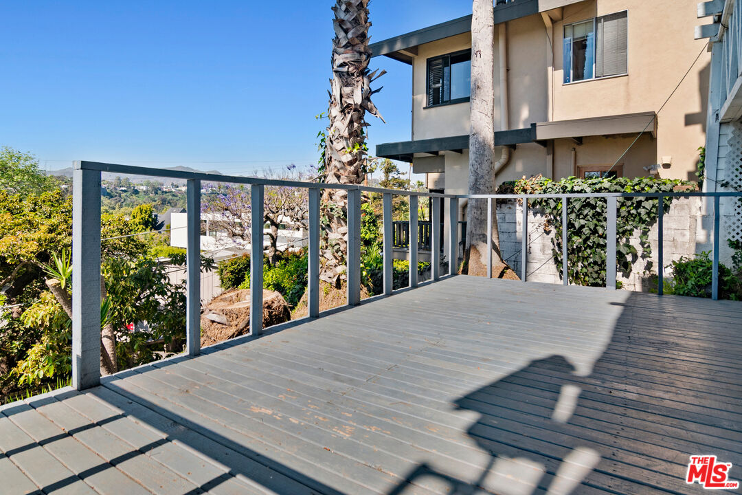 207 Ocean Ave