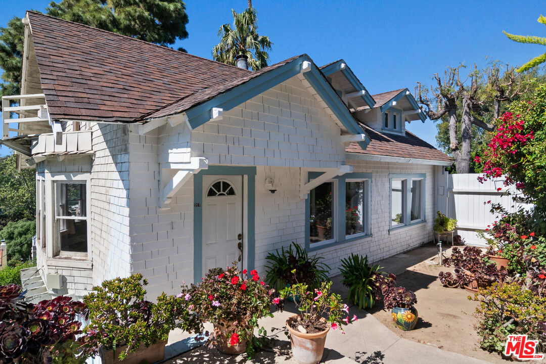207 Ocean Ave