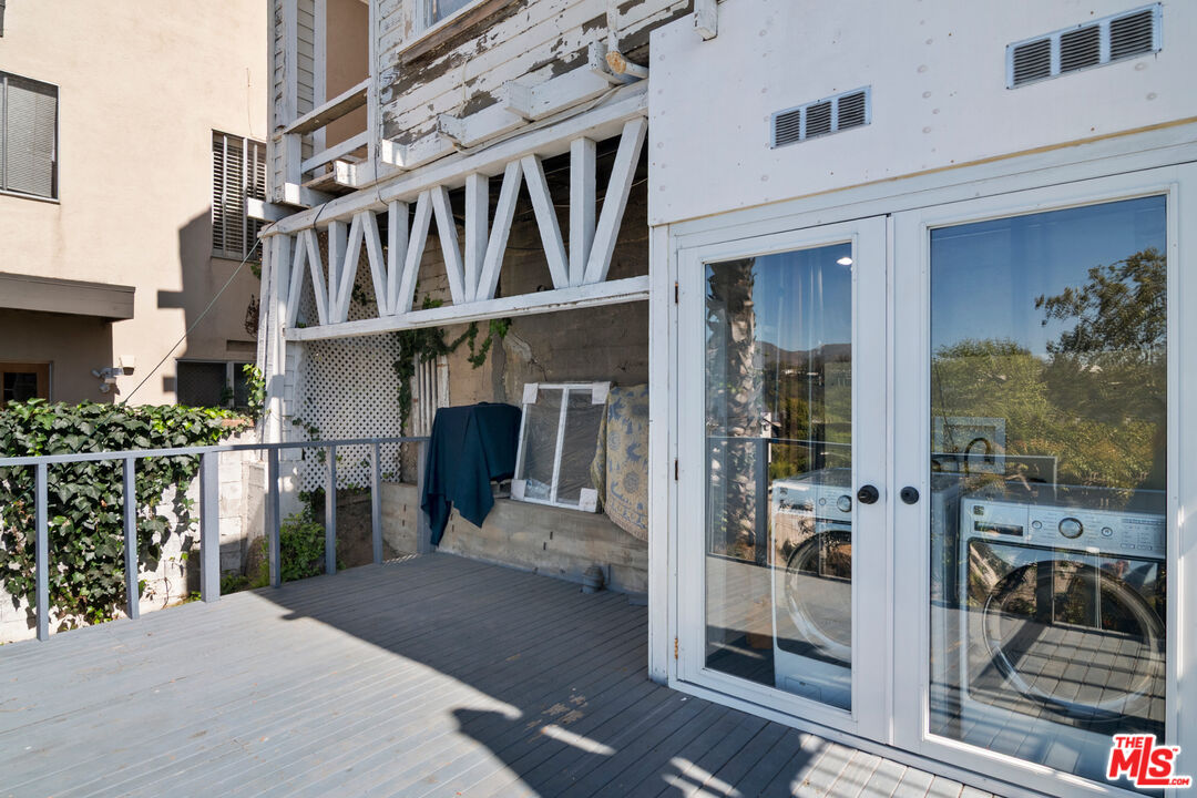 207 Ocean Ave