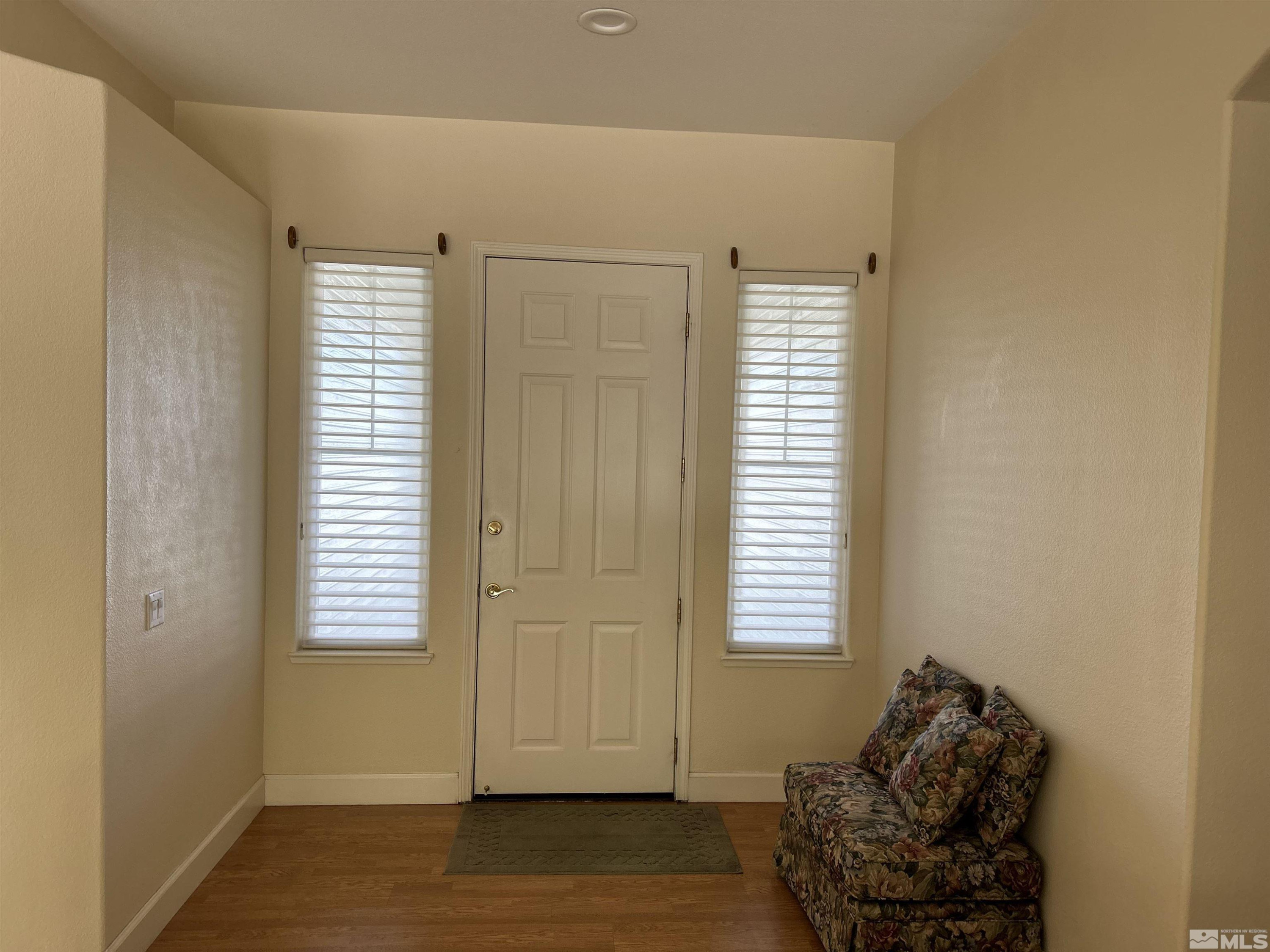 2505 Roxbury Way