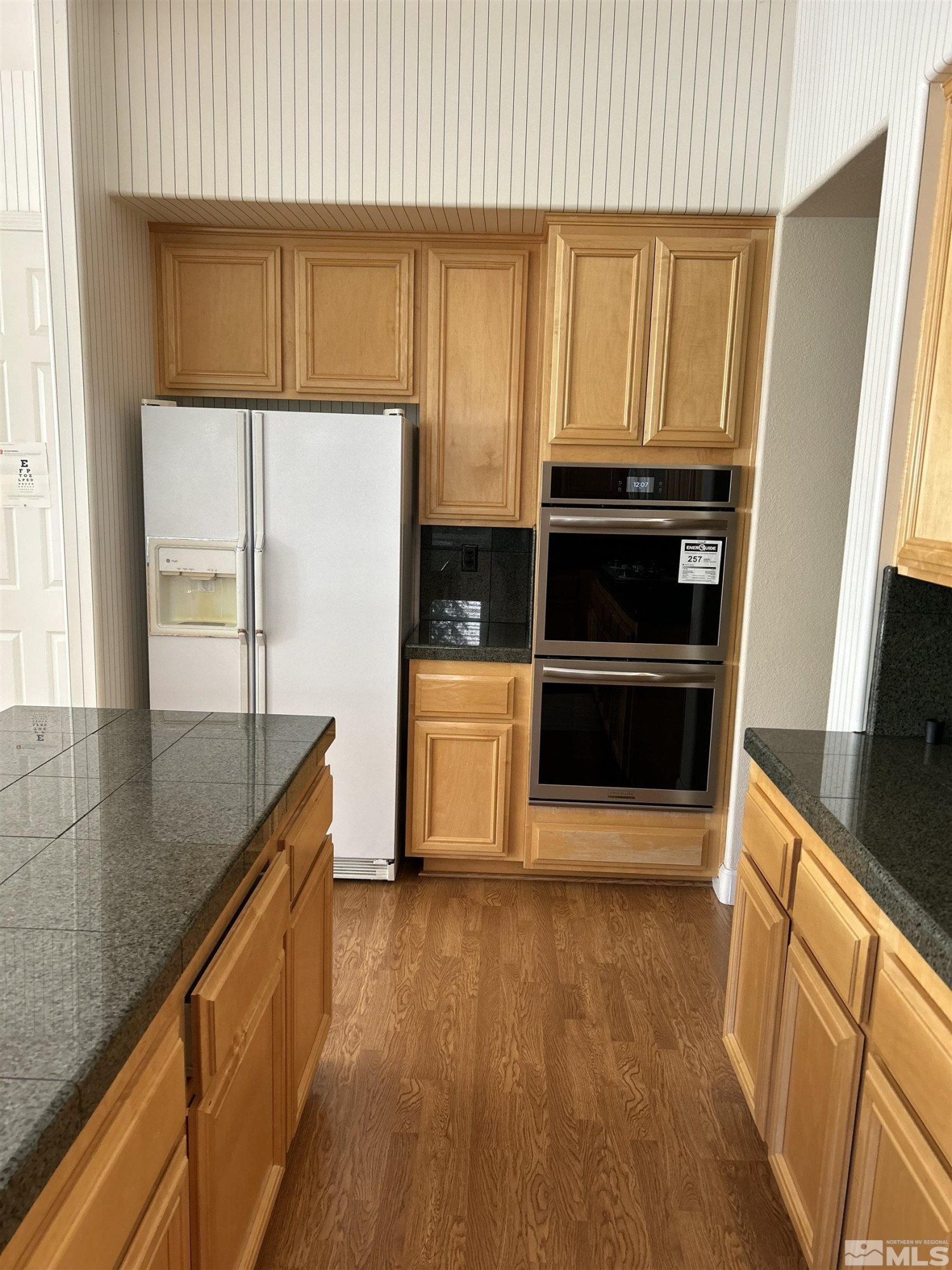 2505 Roxbury Way