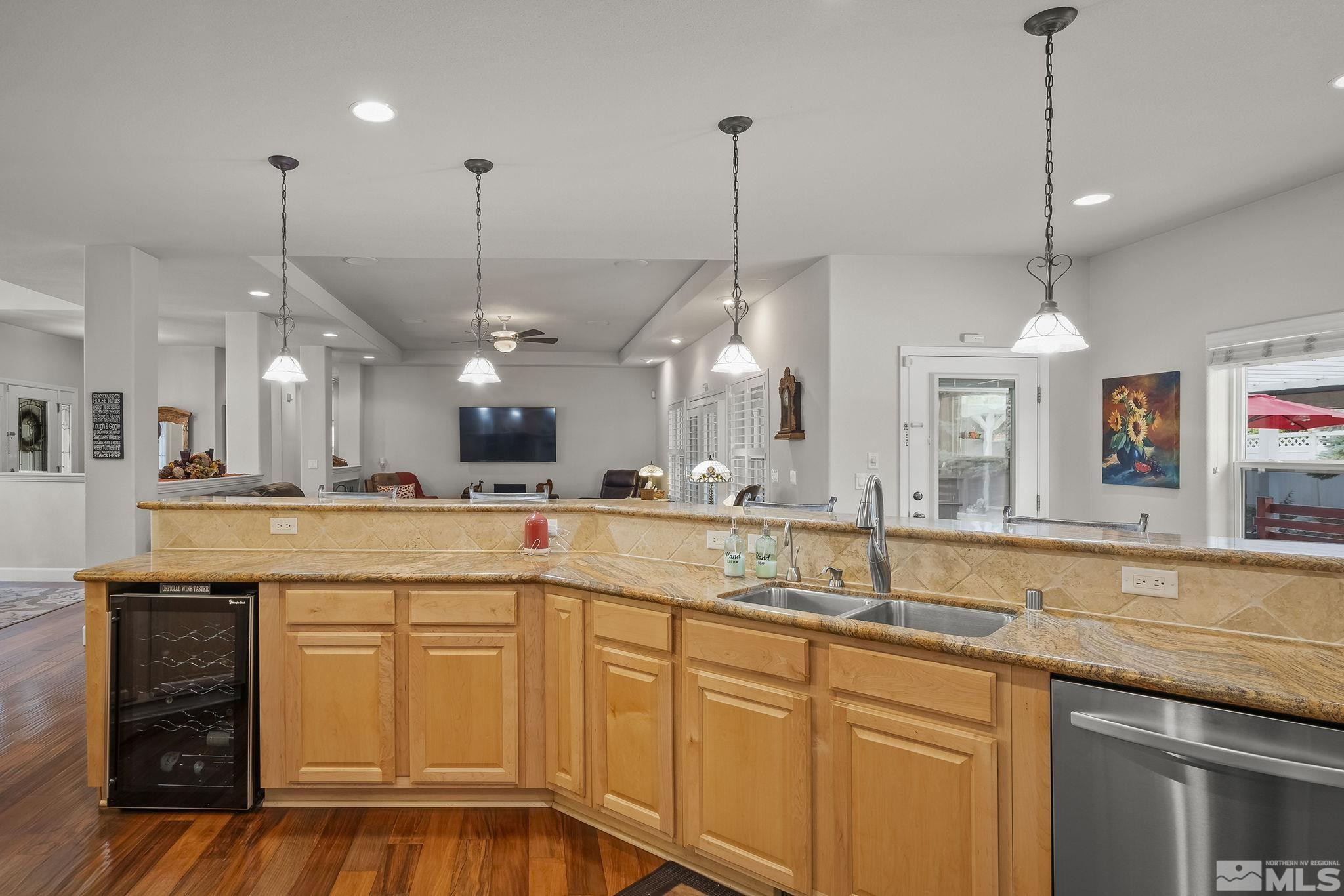 1384 Camballeria Drive