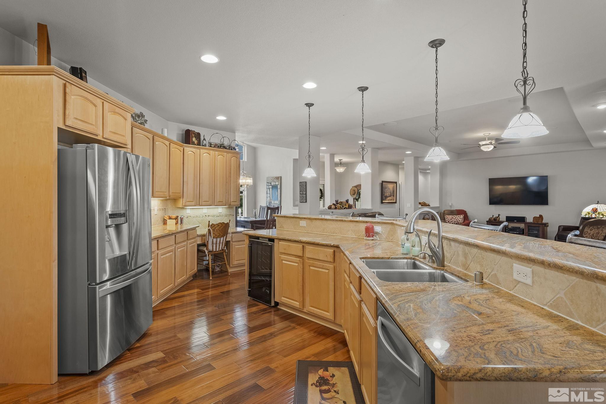 1384 Camballeria Drive