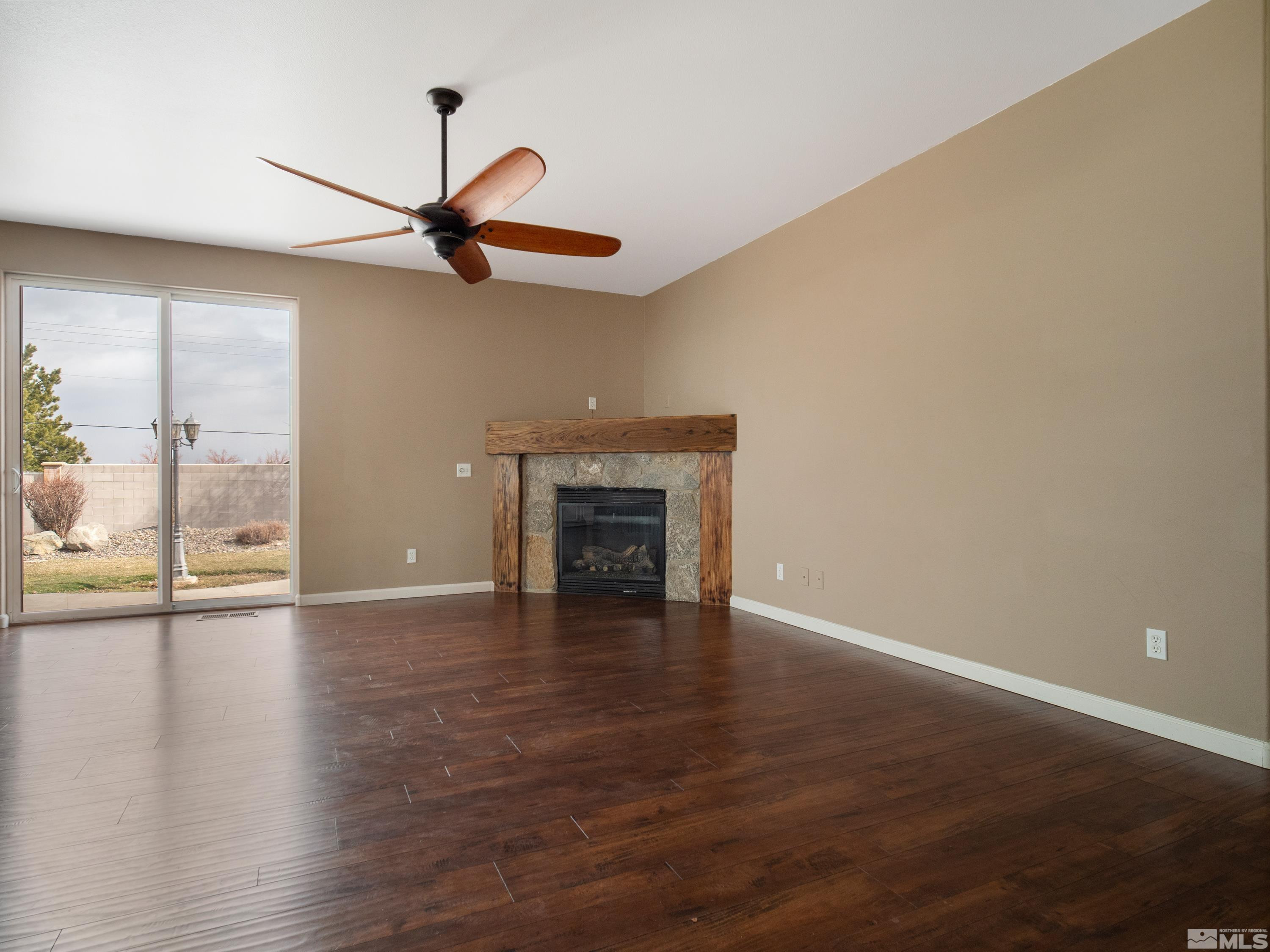 1270 Sierra Vista Drive