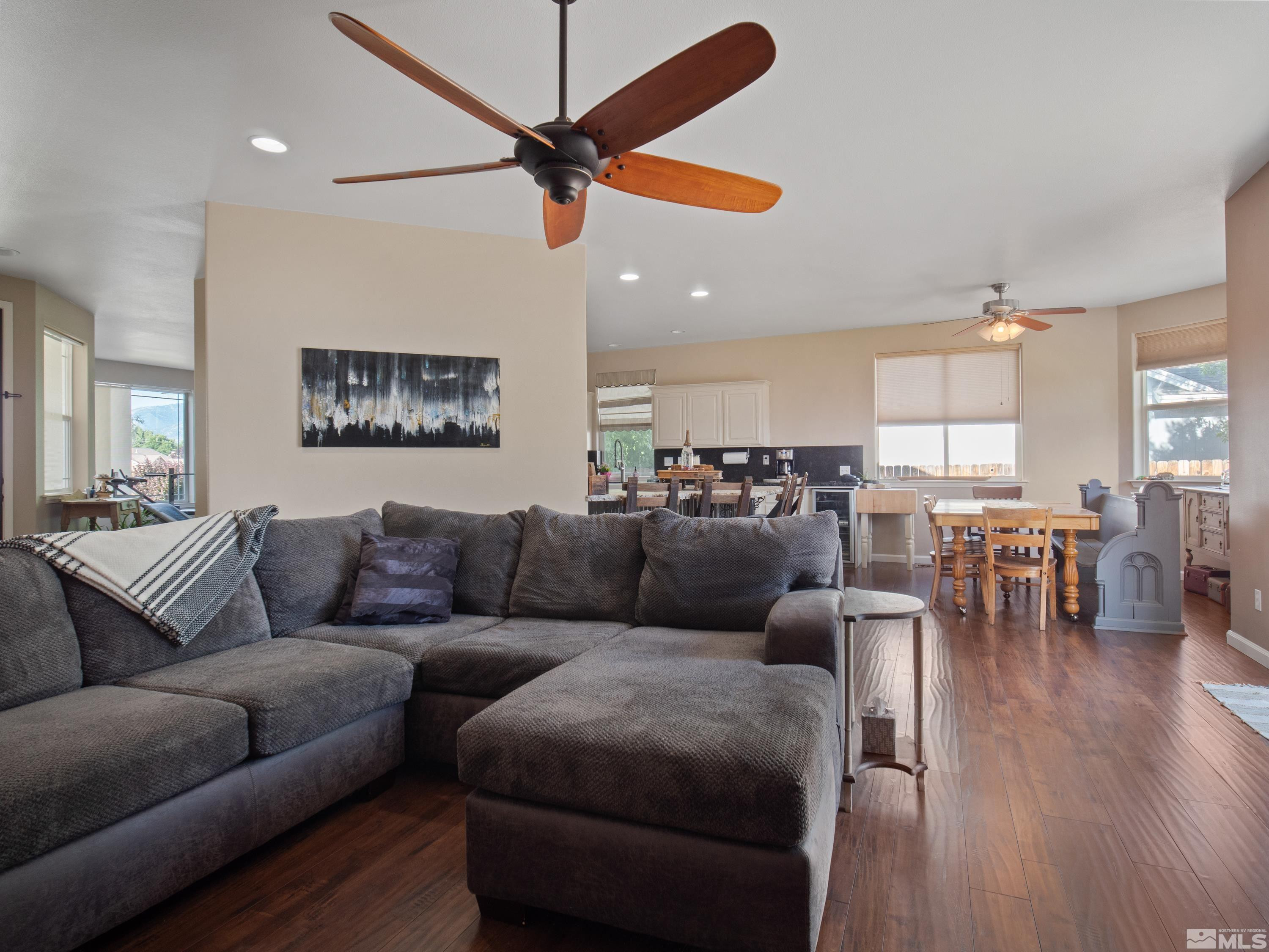 1270 Sierra Vista Drive