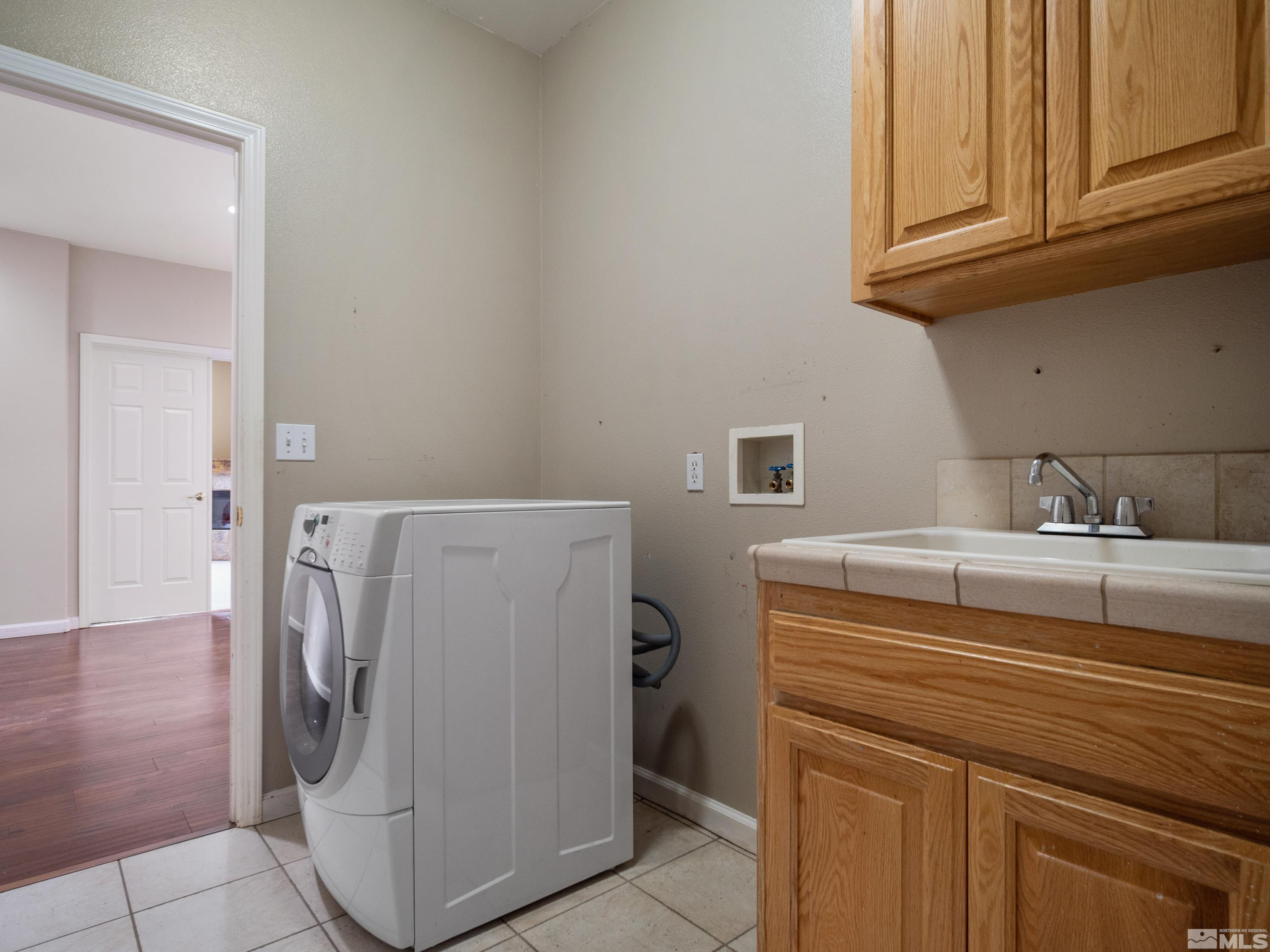 1270 Sierra Vista Drive
