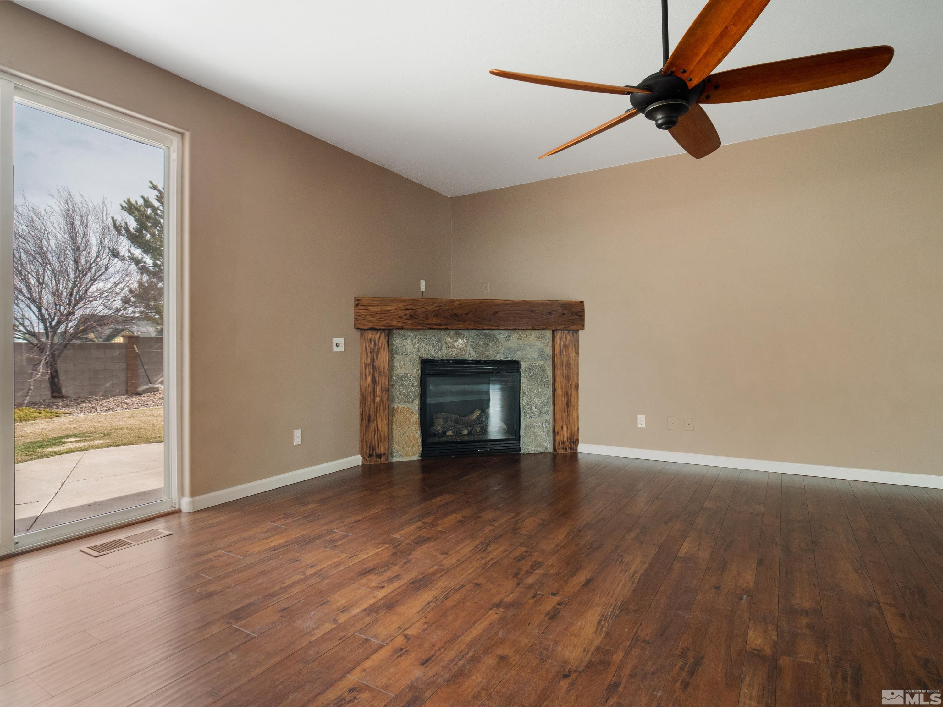 1270 Sierra Vista Drive