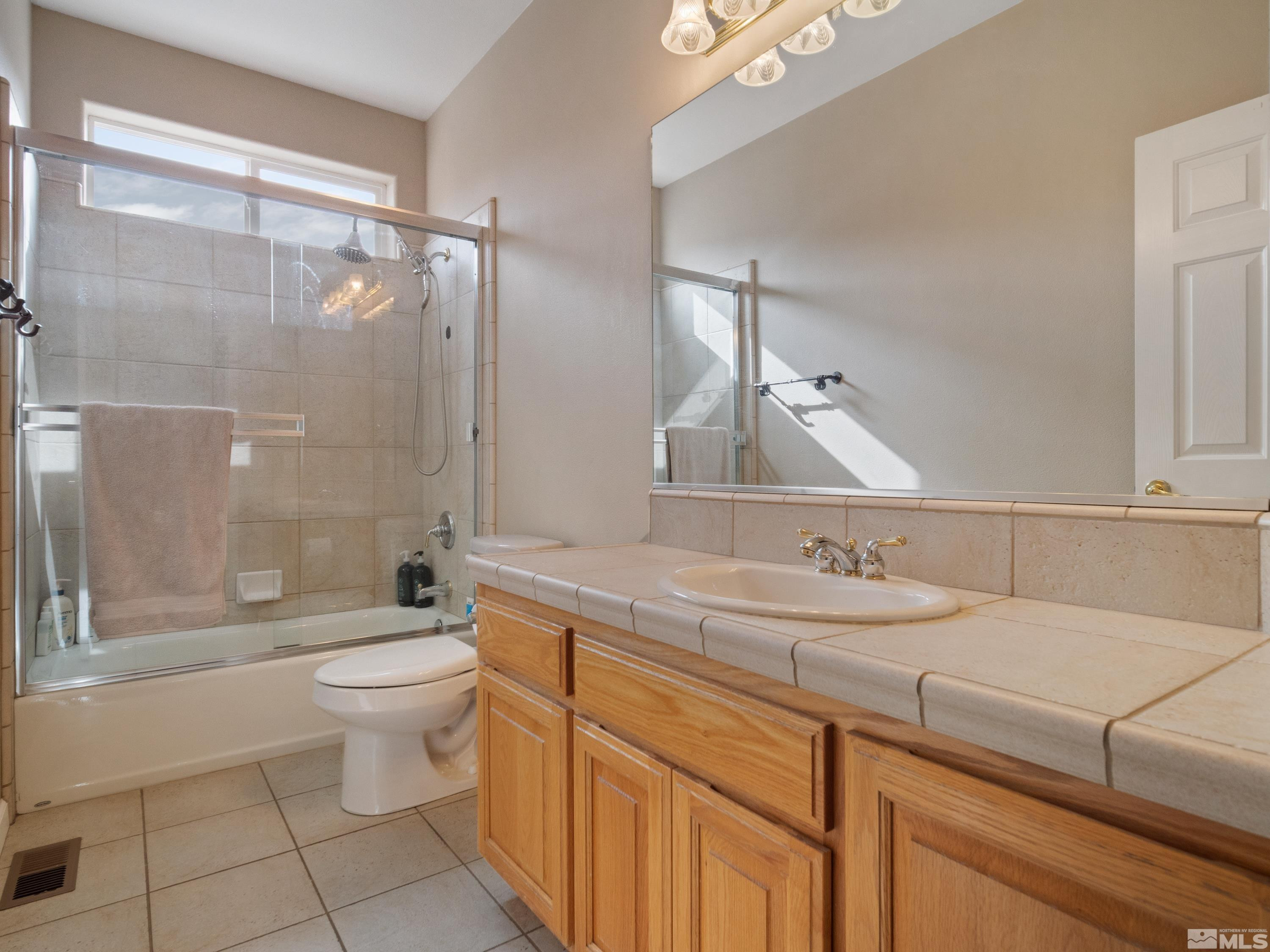 1270 Sierra Vista Drive