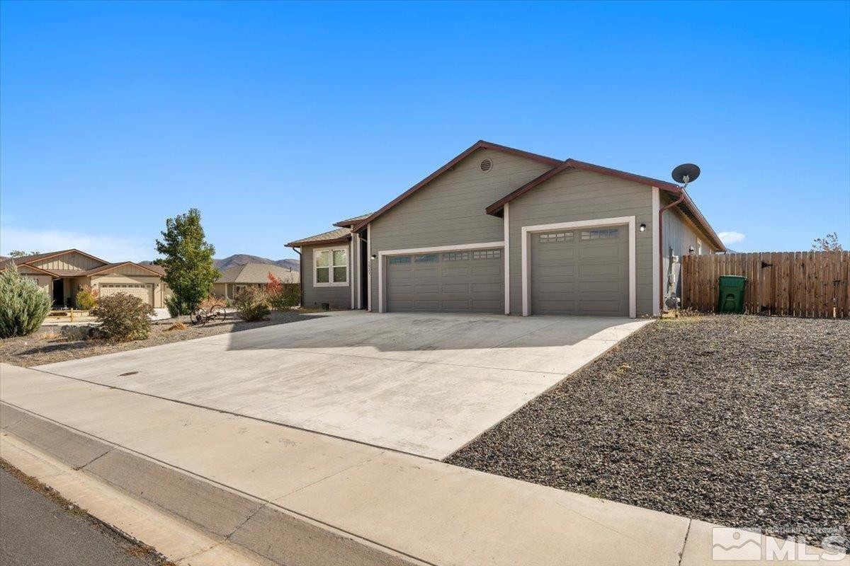 1021 Ryegrass Road