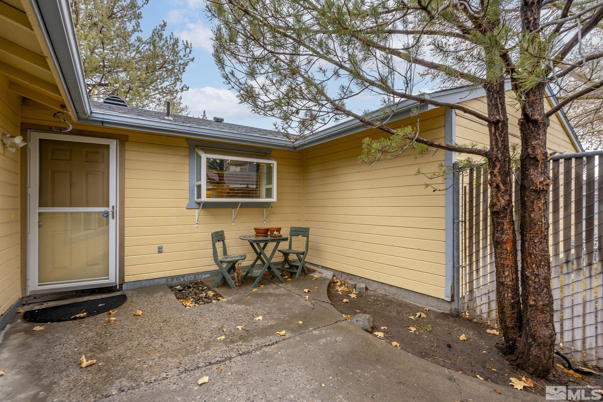 914 Round House Lane, A and B