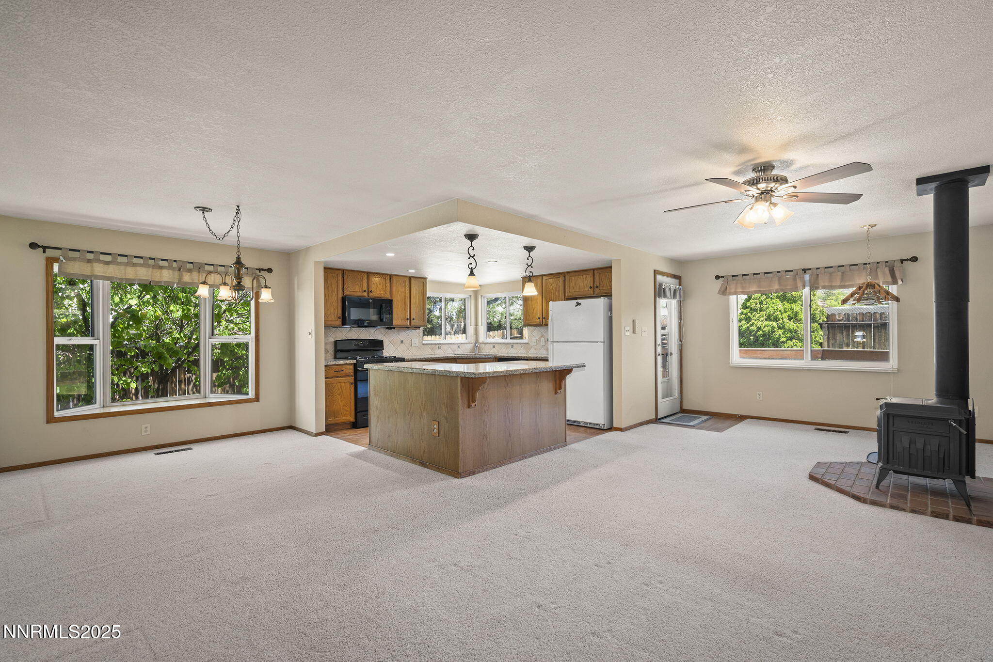 2977 Tangerine Drive