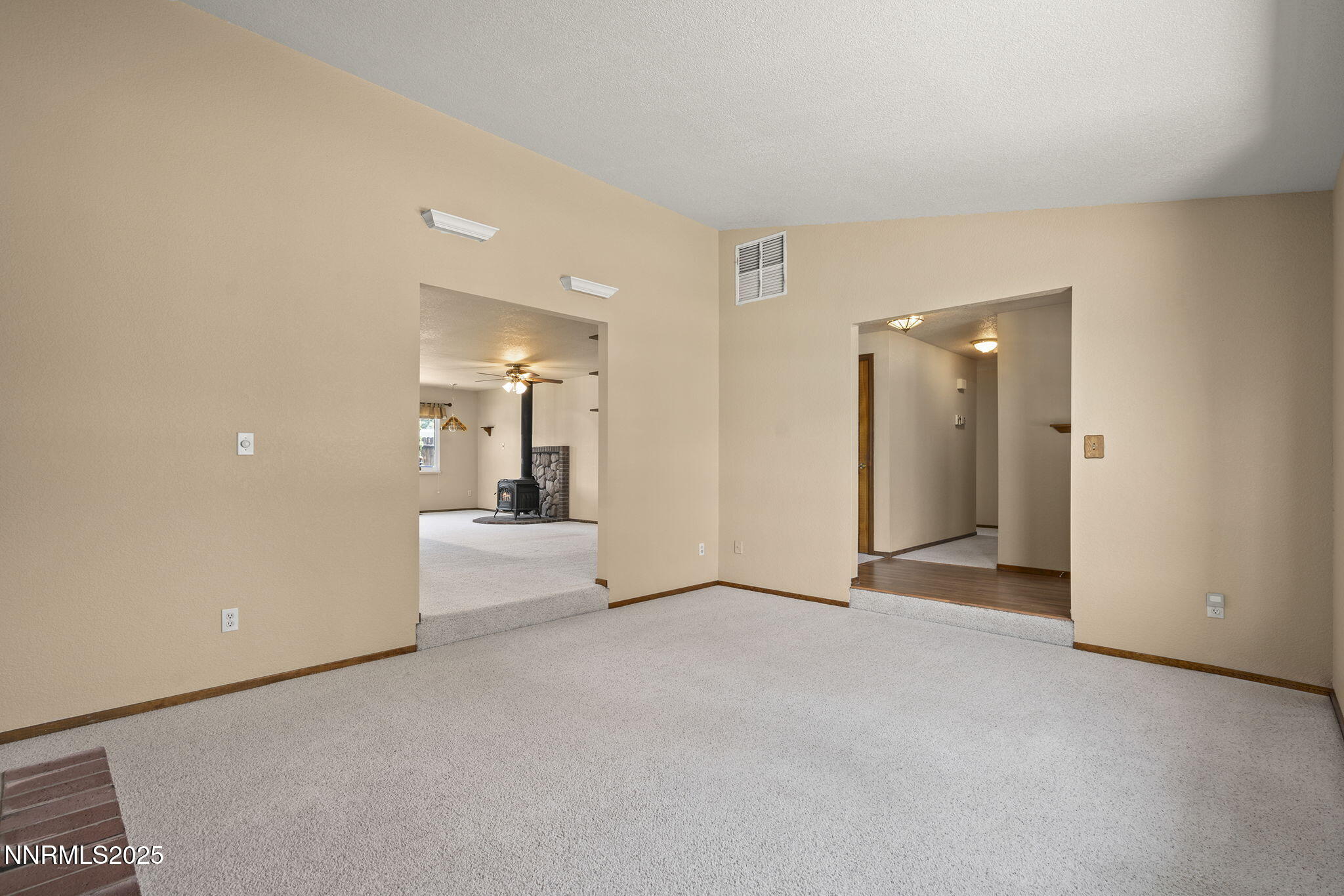 2977 Tangerine Drive