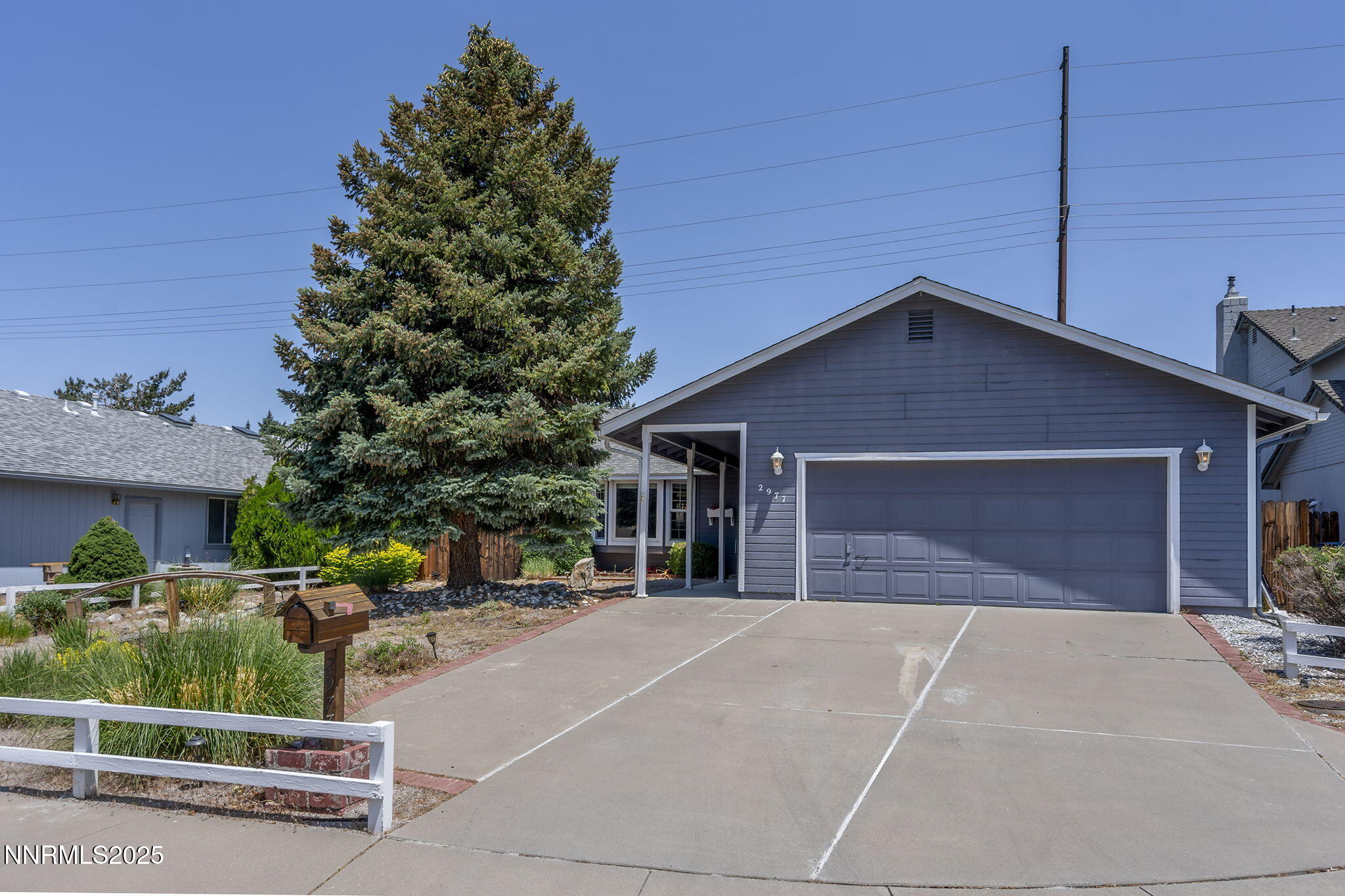2977 Tangerine Drive