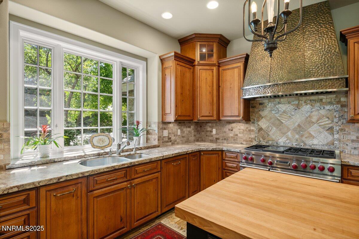 7123 Franktown Road