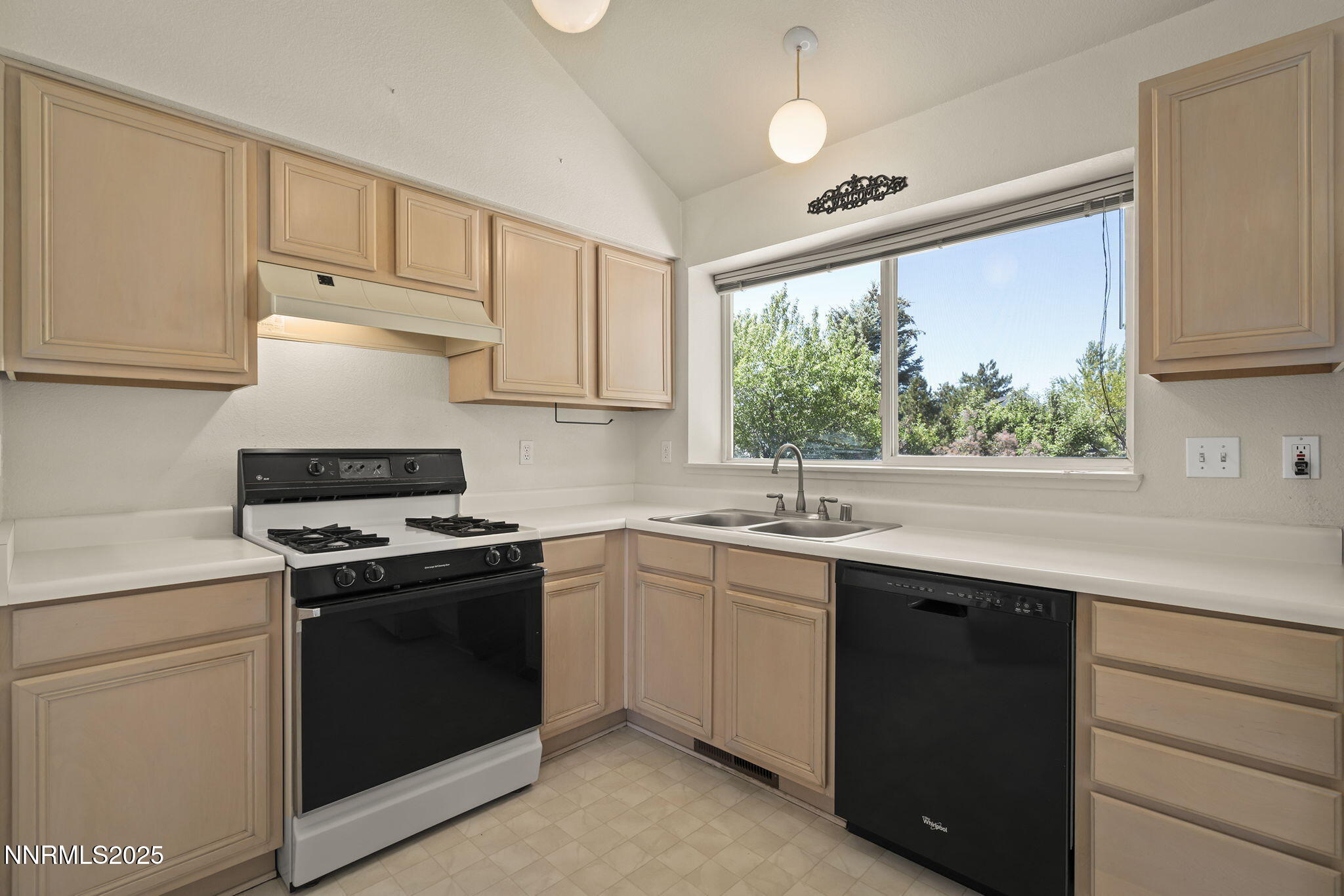4112 Spring Drive