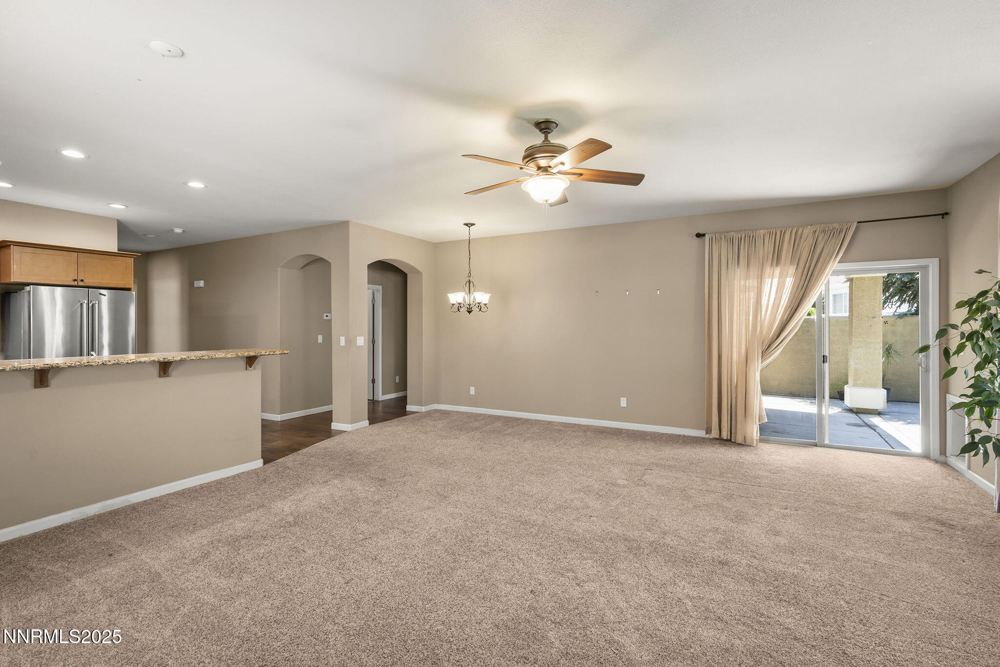 1121 Drake Way