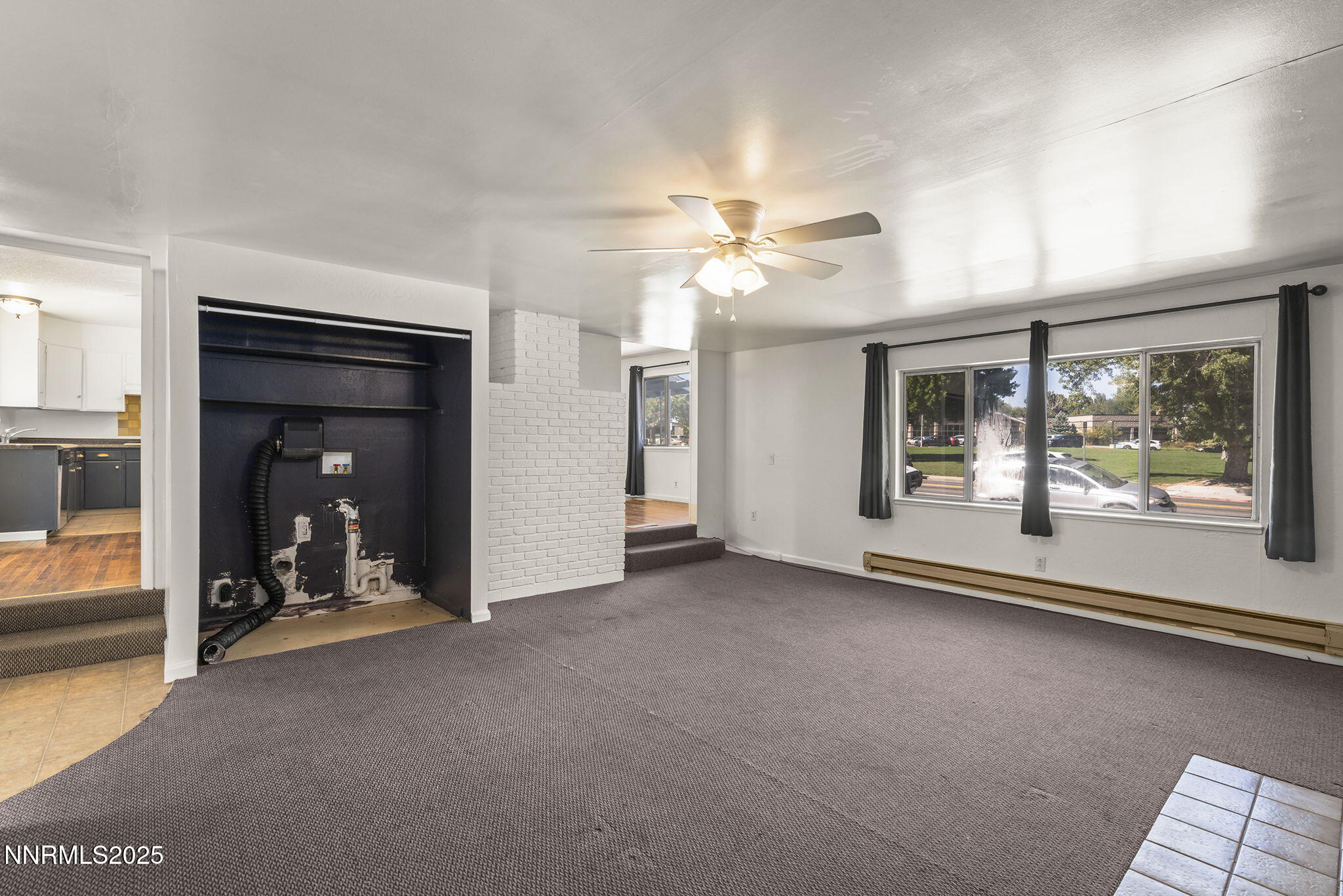 1011 W King Street